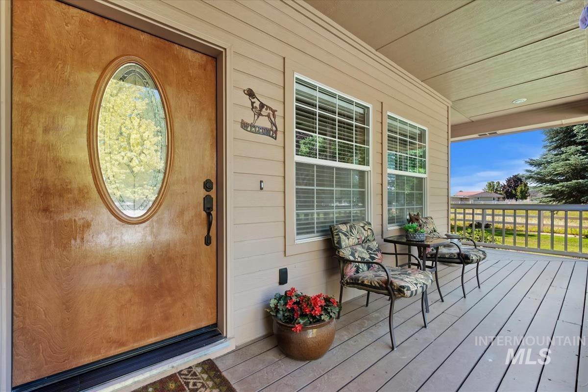 1934 N Rapid Creek Ln, Kuna, Idaho 83634, 3 Bedrooms, 2 Bathrooms, Residential For Sale, Price $1,050,000, 98992669