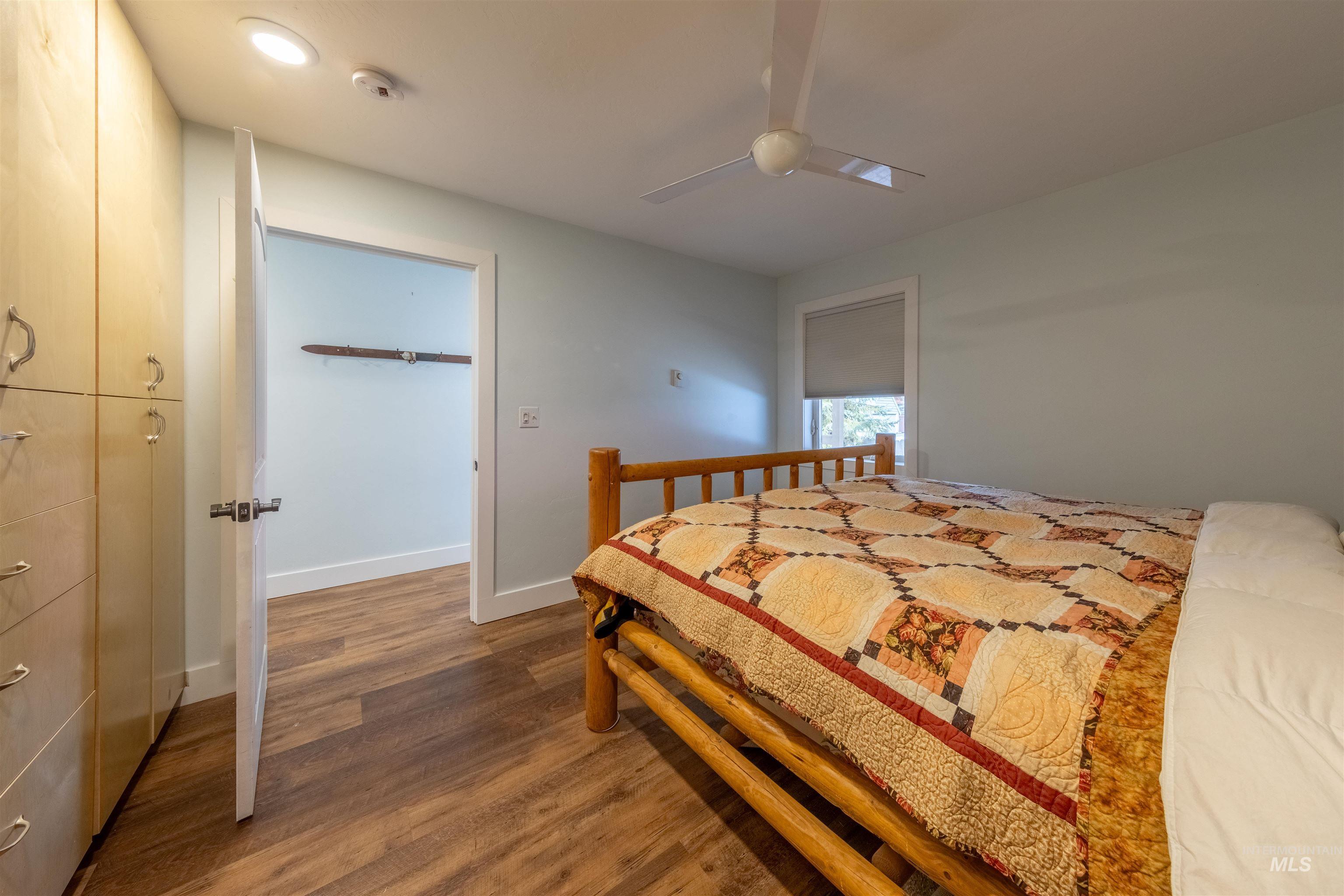 310 W Lake Street, McCall, Idaho 83638, 3 Bedrooms, 3 Bathrooms, Residential For Sale, Price $1,195,000, 98992670