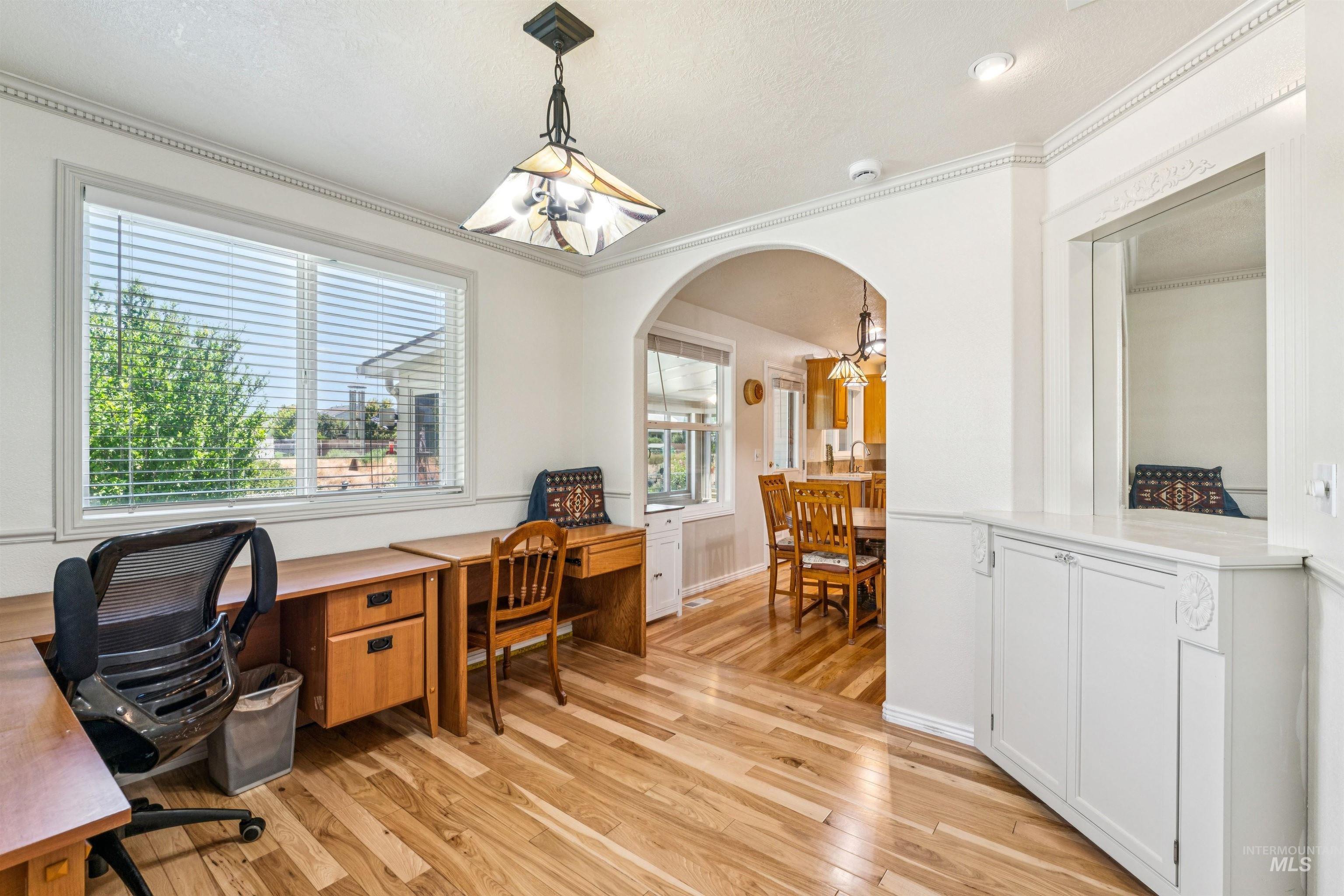 210 S Lancaster Dr, Nampa, Idaho 83686, 3 Bedrooms, 2 Bathrooms, Residential For Sale, Price $449,900, 98992672
