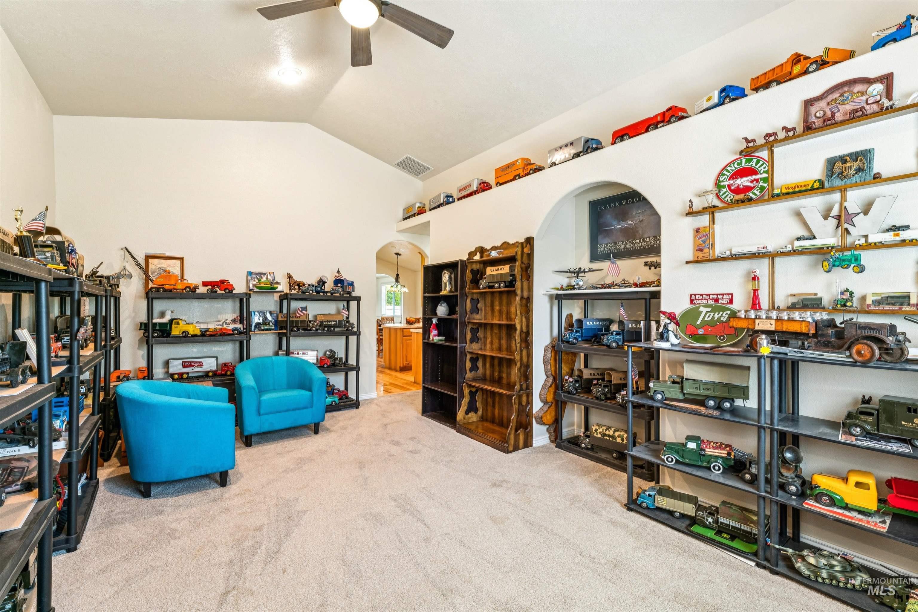 210 S Lancaster Dr, Nampa, Idaho 83686, 3 Bedrooms, 2 Bathrooms, Residential For Sale, Price $449,900, 98992672