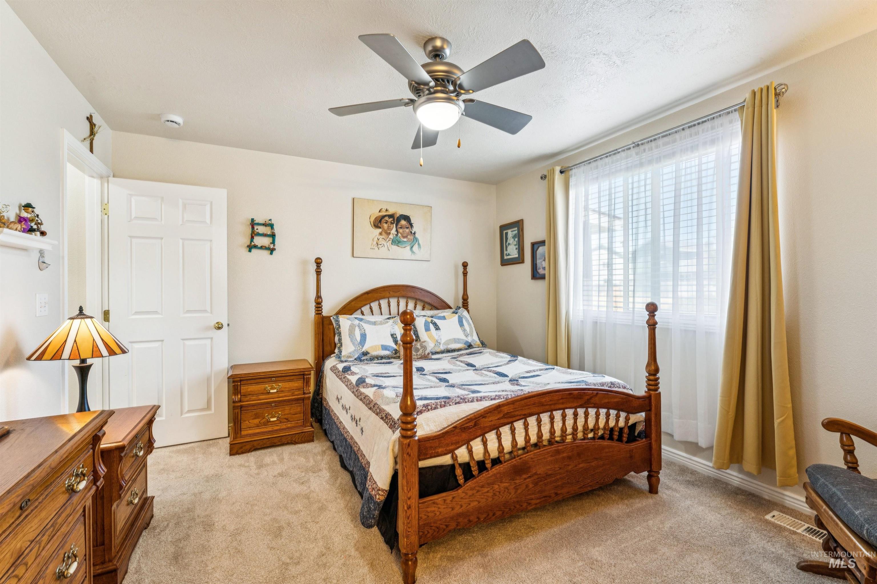 210 S Lancaster Dr, Nampa, Idaho 83686, 3 Bedrooms, 2 Bathrooms, Residential For Sale, Price $449,900, 98992672