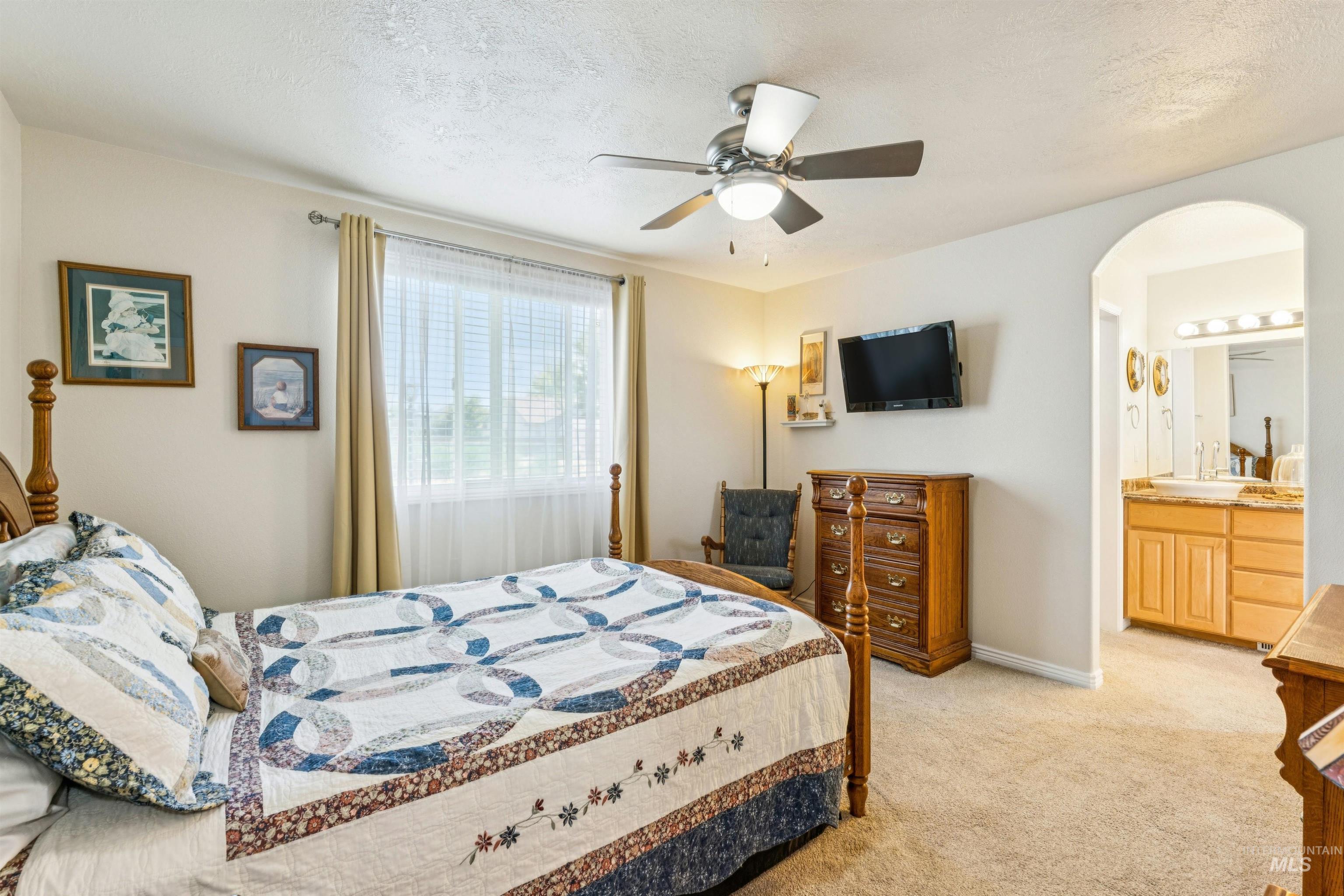 210 S Lancaster Dr, Nampa, Idaho 83686, 3 Bedrooms, 2 Bathrooms, Residential For Sale, Price $449,900, 98992672