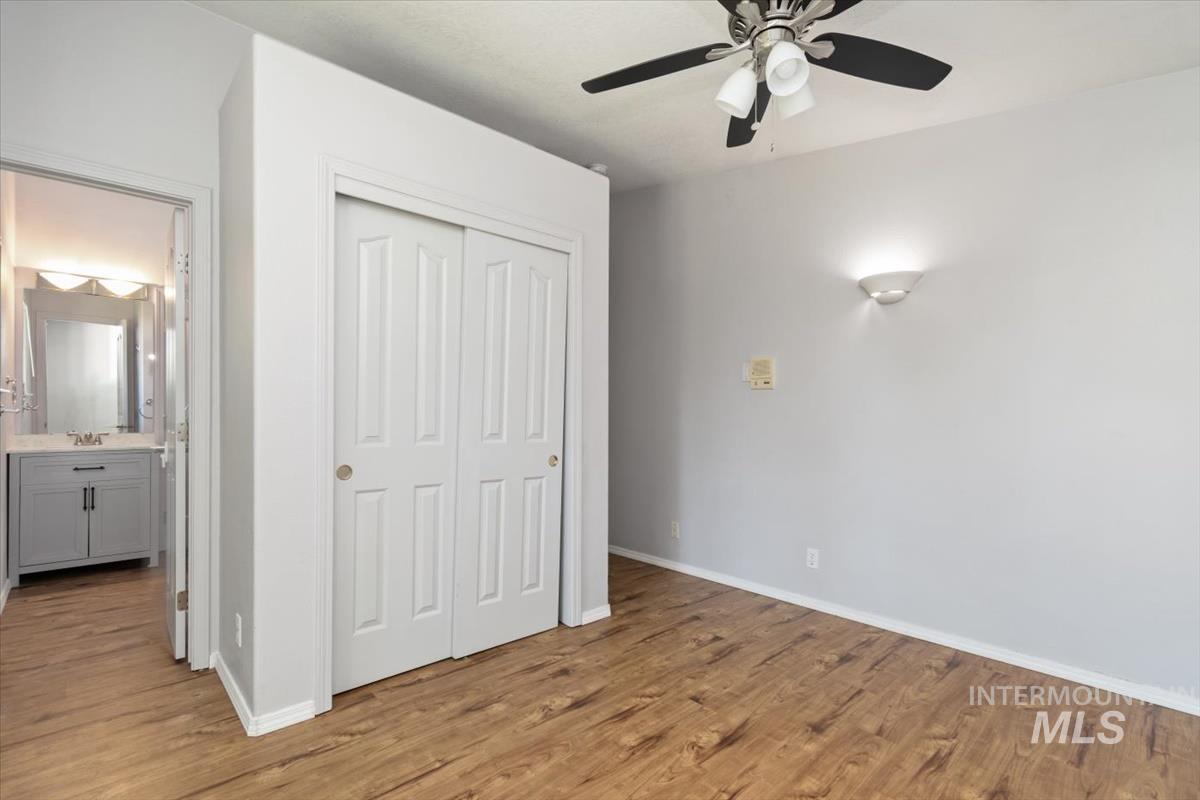 1681 E Laurelwood, Eagle, Idaho 83616, 3 Bedrooms, 2 Bathrooms, Residential For Sale, Price $470,000, 98992673