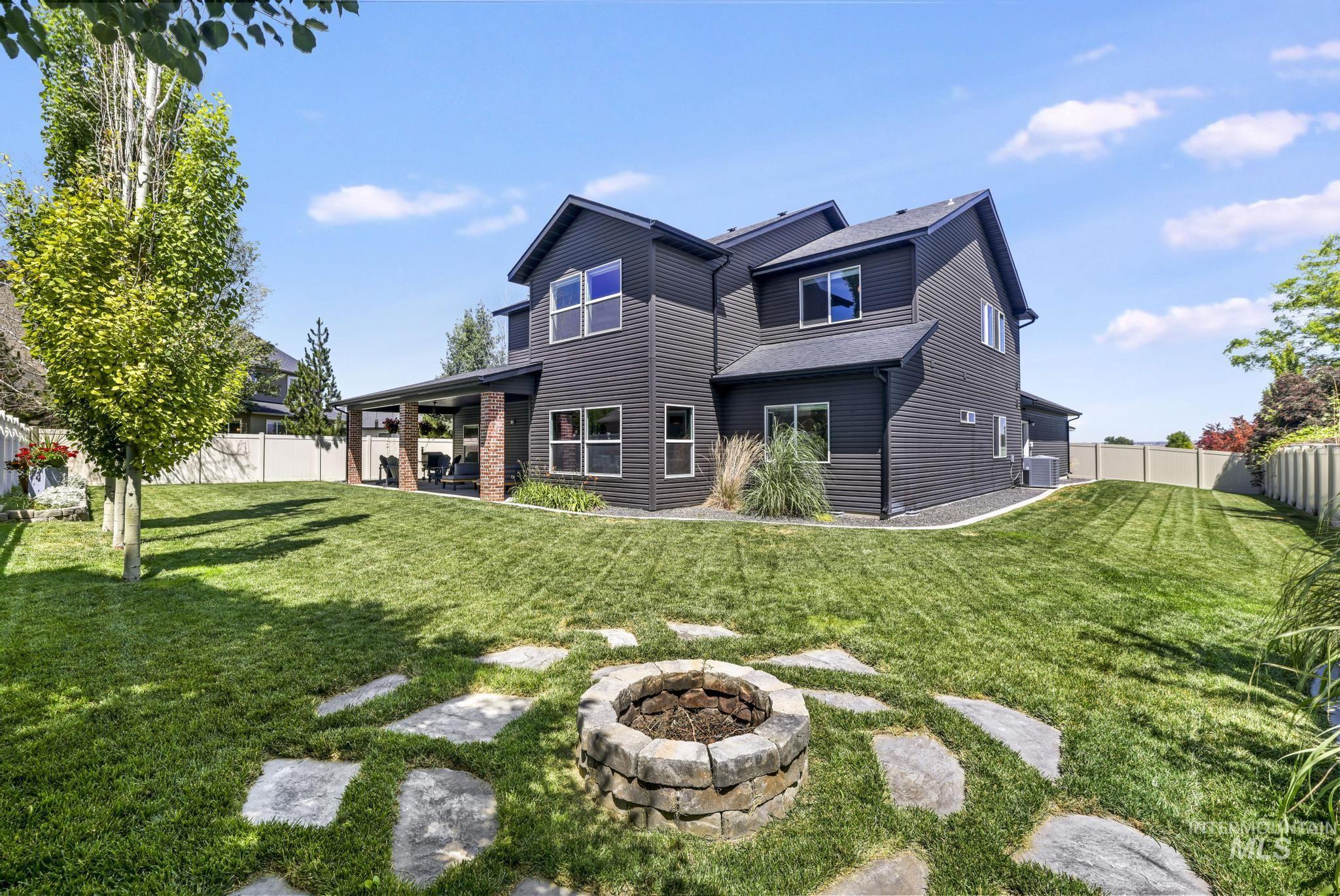 1470 Pillar Circle, Twin Falls, Idaho 83301, 5 Bedrooms, 3 Bathrooms, Residential For Sale, Price $755,000,MLS 98992675