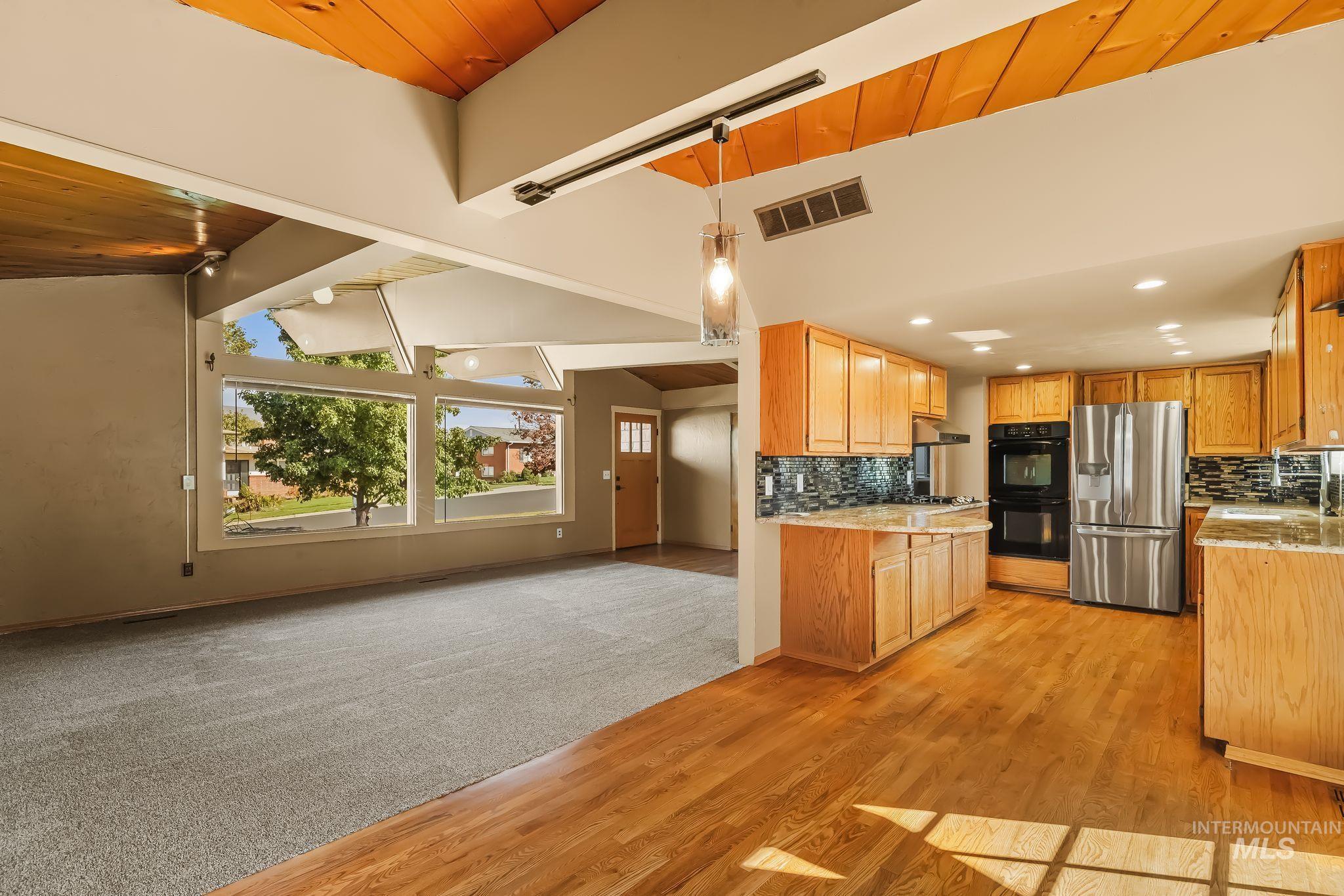 2616 Sunset Drive, Lewiston, Idaho 83501, 4 Bedrooms, 2 Bathrooms, Residential For Sale, Price $484,900,MLS 98992676