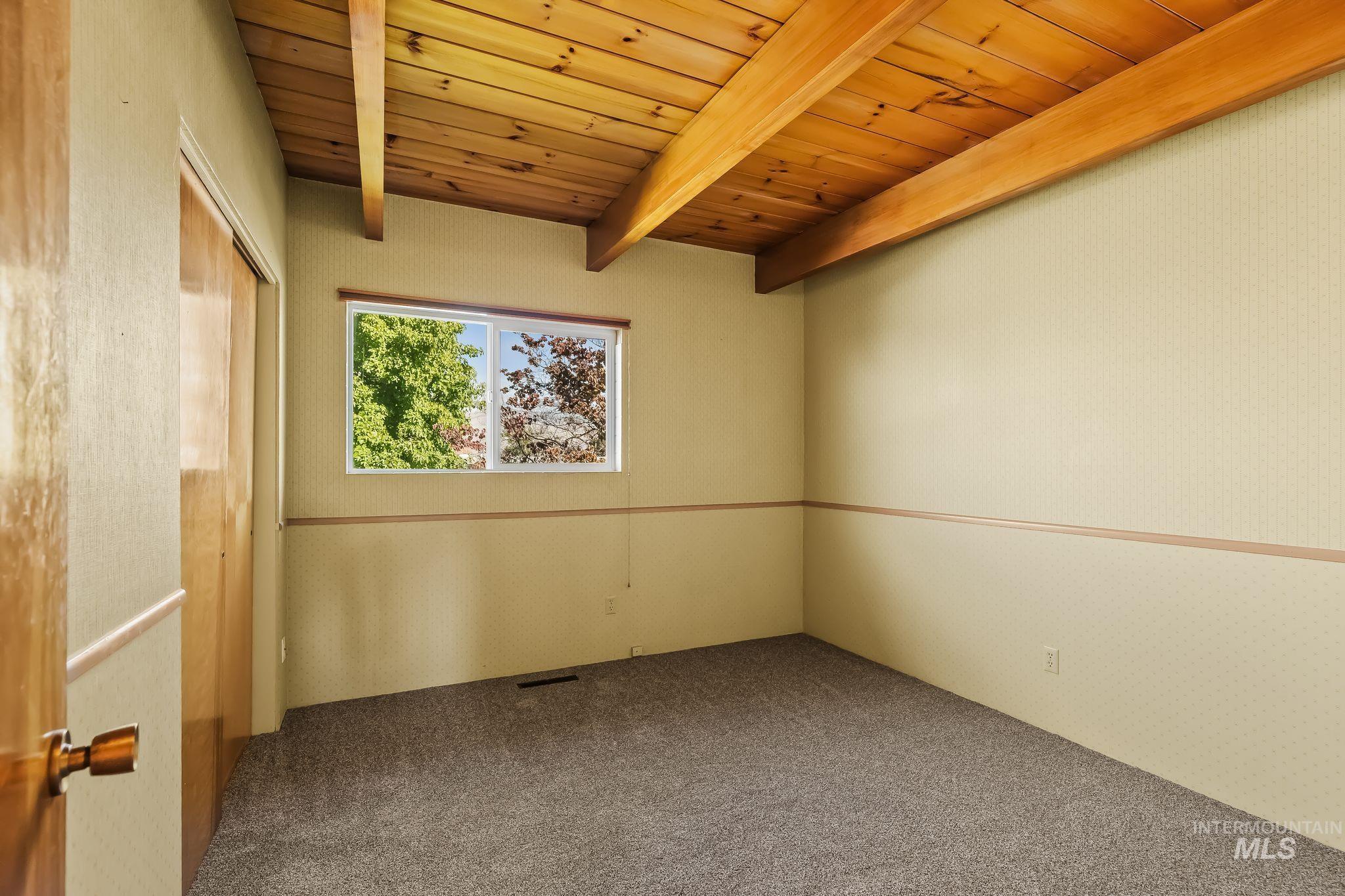 2616 Sunset Drive, Lewiston, Idaho 83501, 4 Bedrooms, 2 Bathrooms, Residential For Sale, Price $484,900,MLS 98992676