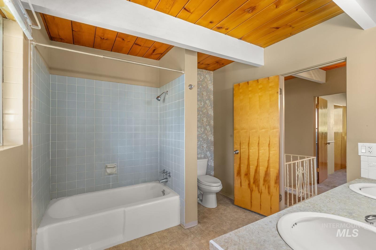 2616 Sunset Drive, Lewiston, Idaho 83501, 4 Bedrooms, 2 Bathrooms, Residential For Sale, Price $494,900, 98992676
