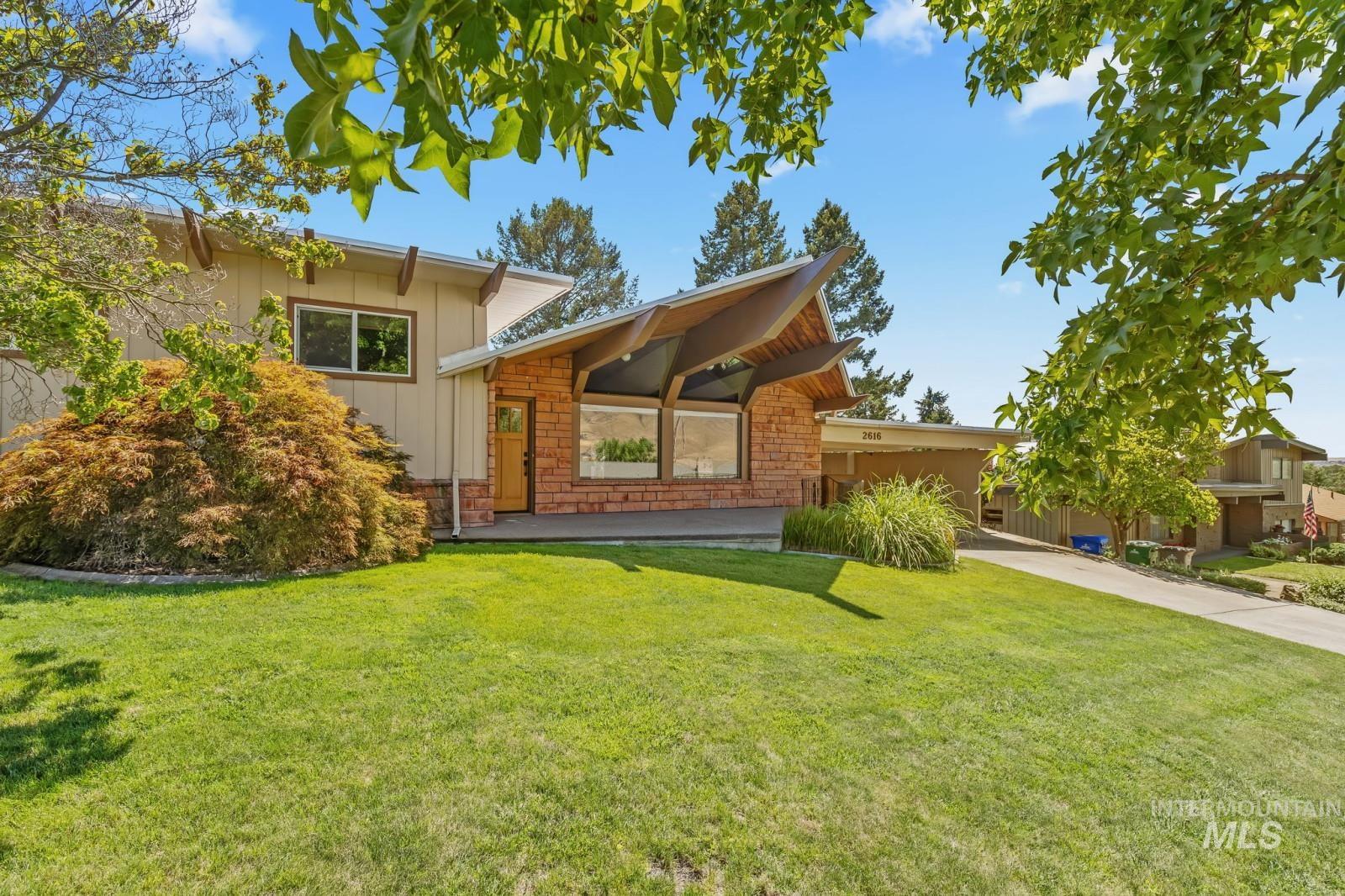 2616 Sunset Drive, Lewiston, Idaho 83501, 4 Bedrooms, 2 Bathrooms, Residential For Sale, Price $494,900, 98992676