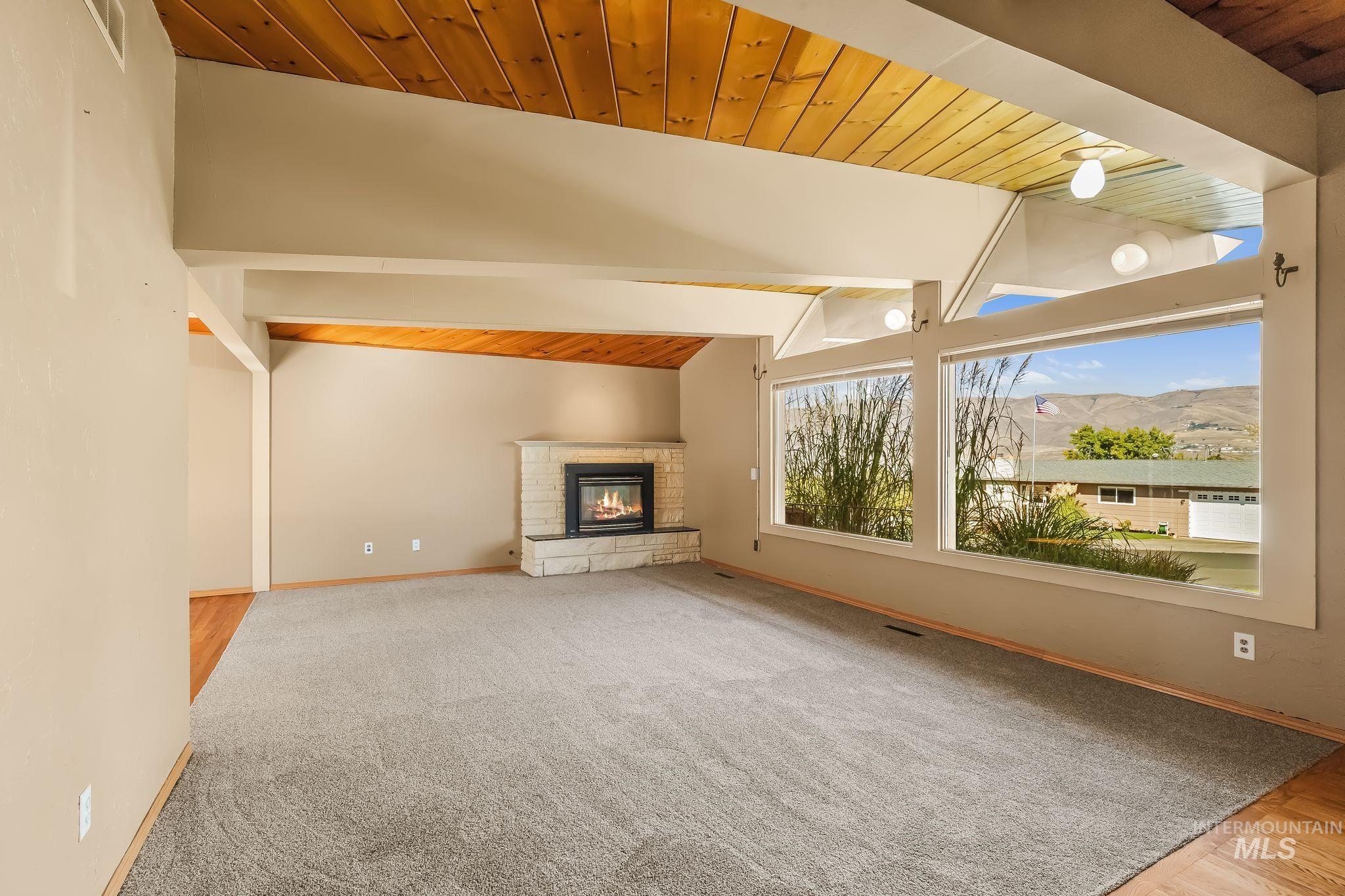 2616 Sunset Drive, Lewiston, Idaho 83501, 4 Bedrooms, 2 Bathrooms, Residential For Sale, Price $484,900,MLS 98992676