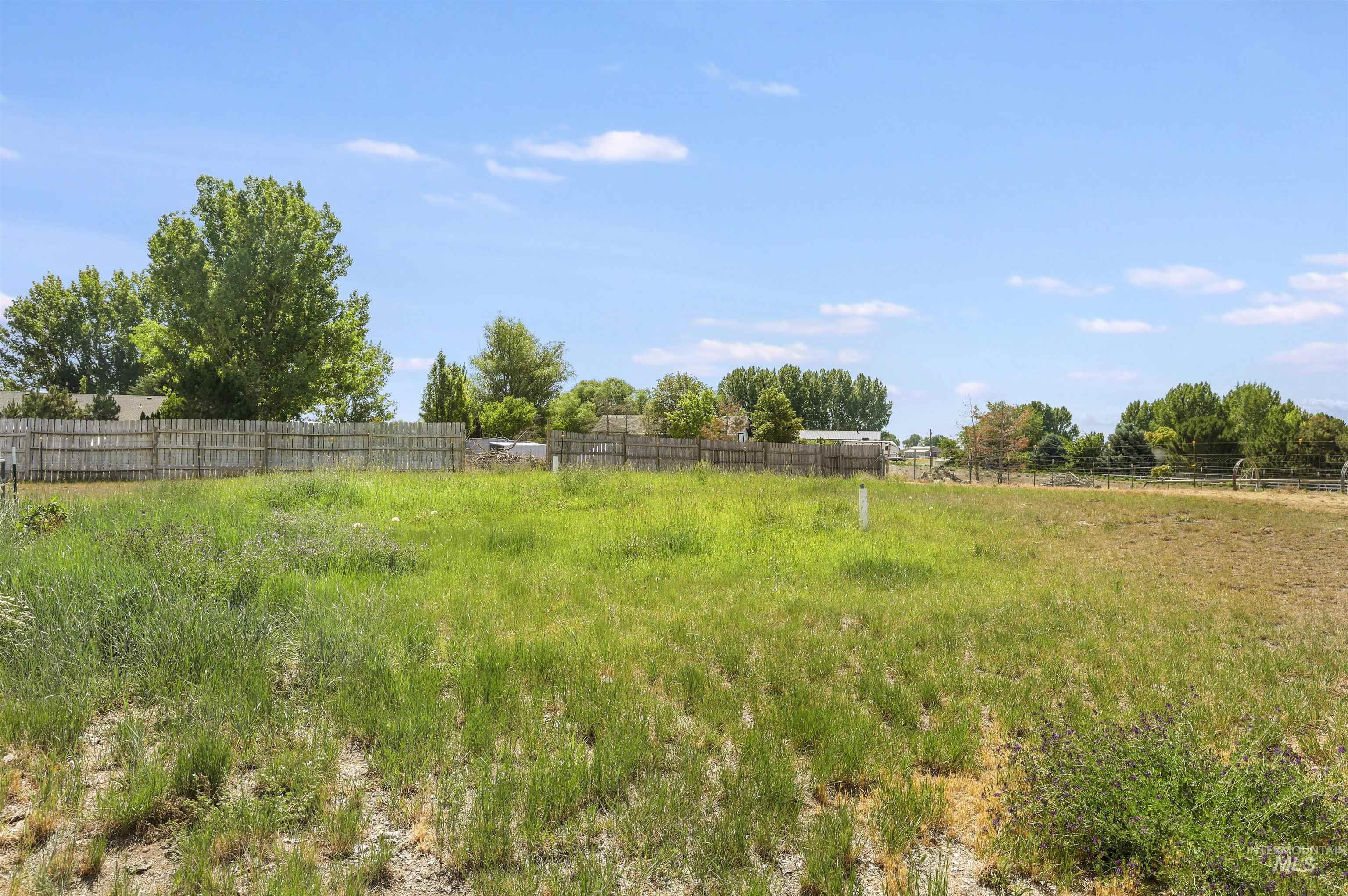 95 Sunnyside Dr, Jerome, Idaho 83338, 4 Bedrooms, 2 Bathrooms, Residential For Sale, Price $739,900, 98992677