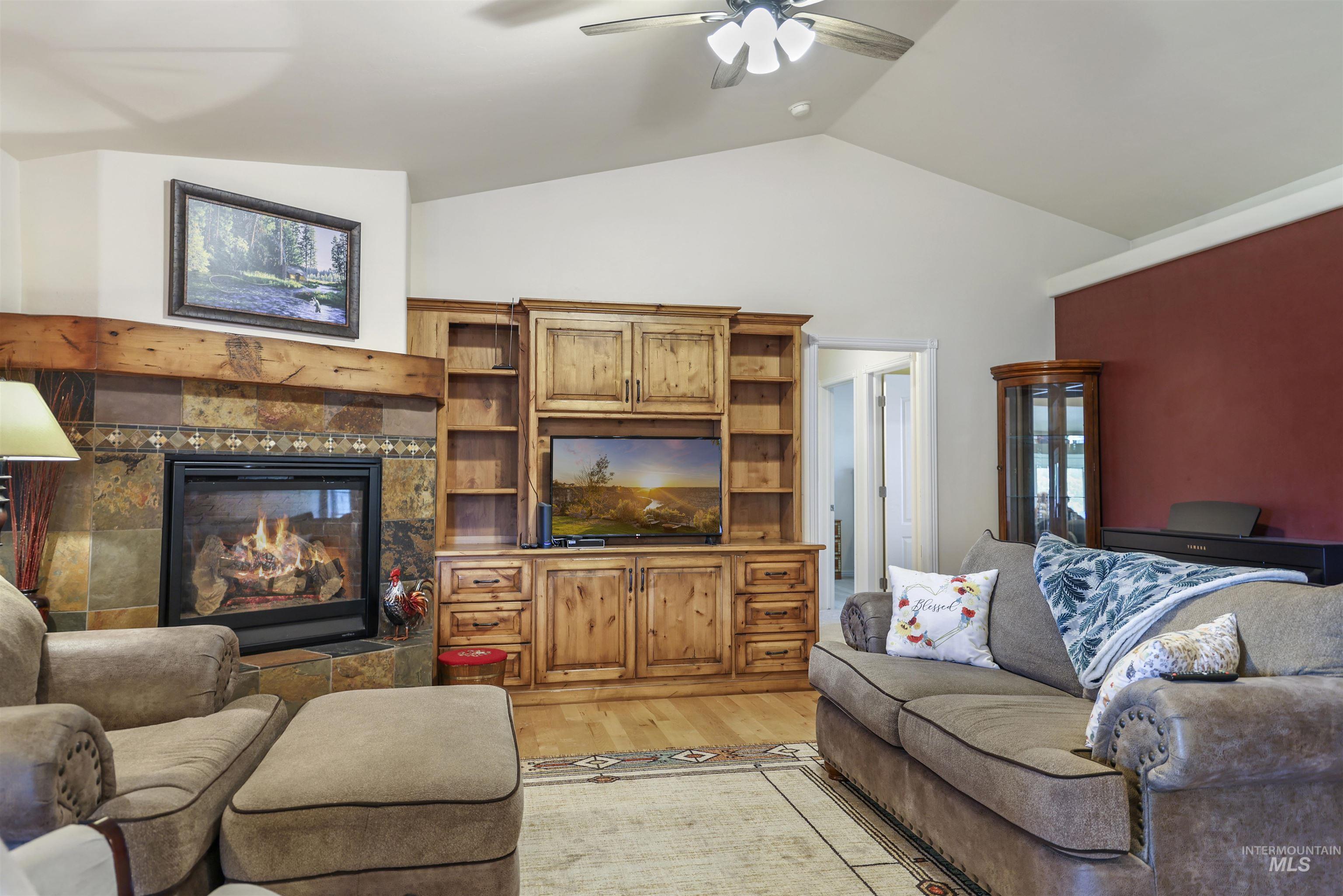 95 Sunnyside Dr, Jerome, Idaho 83338, 4 Bedrooms, 2 Bathrooms, Residential For Sale, Price $739,900, 98992677