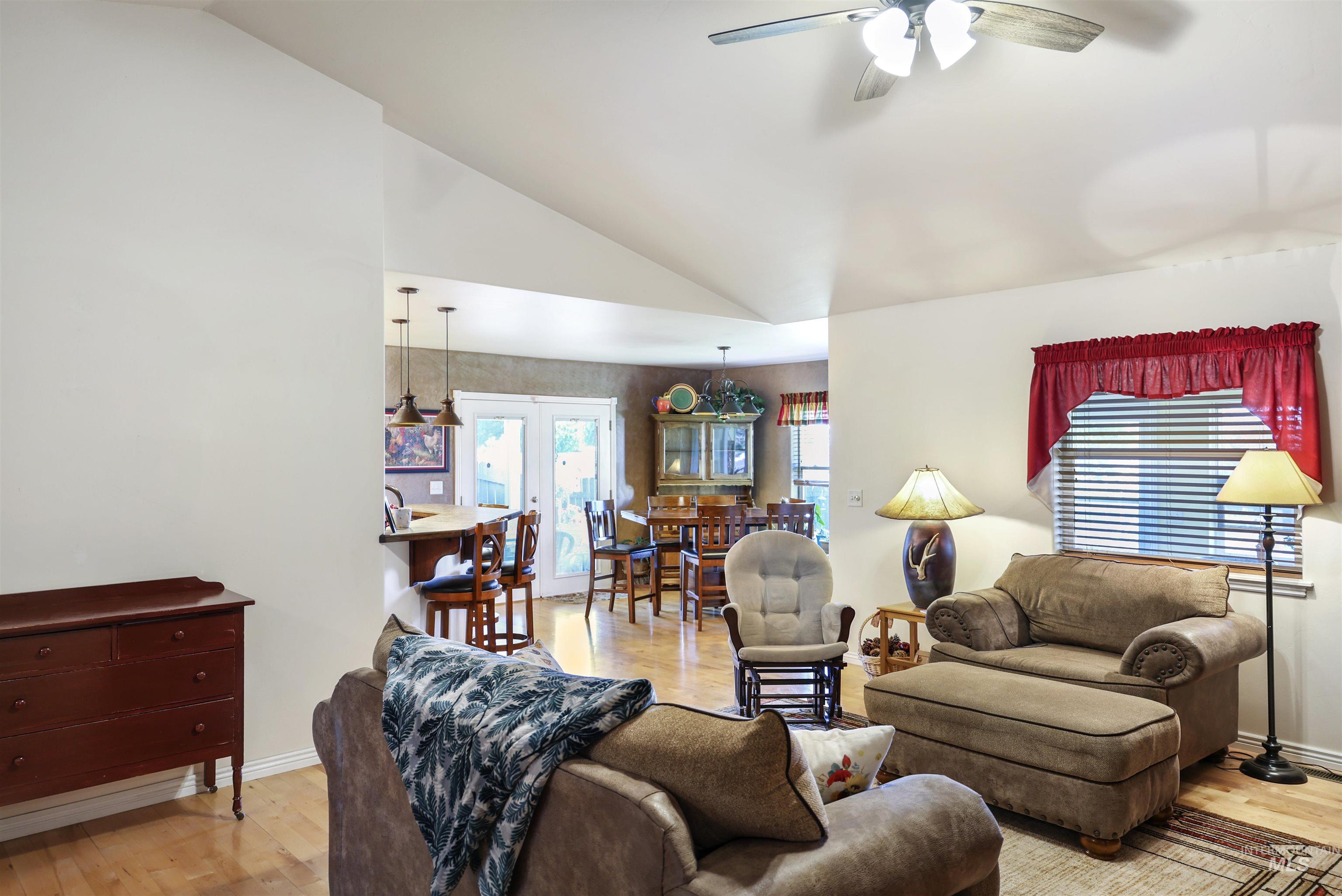 95 Sunnyside Dr, Jerome, Idaho 83338, 4 Bedrooms, 2 Bathrooms, Residential For Sale, Price $739,900, 98992677