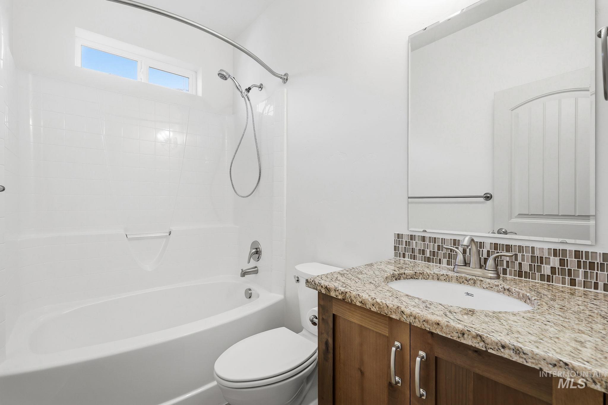 421 S Curtis, Boise, Idaho 83705, 3 Bedrooms, 2 Bathrooms, Residential For Sale, Price $299,000, 98992678
