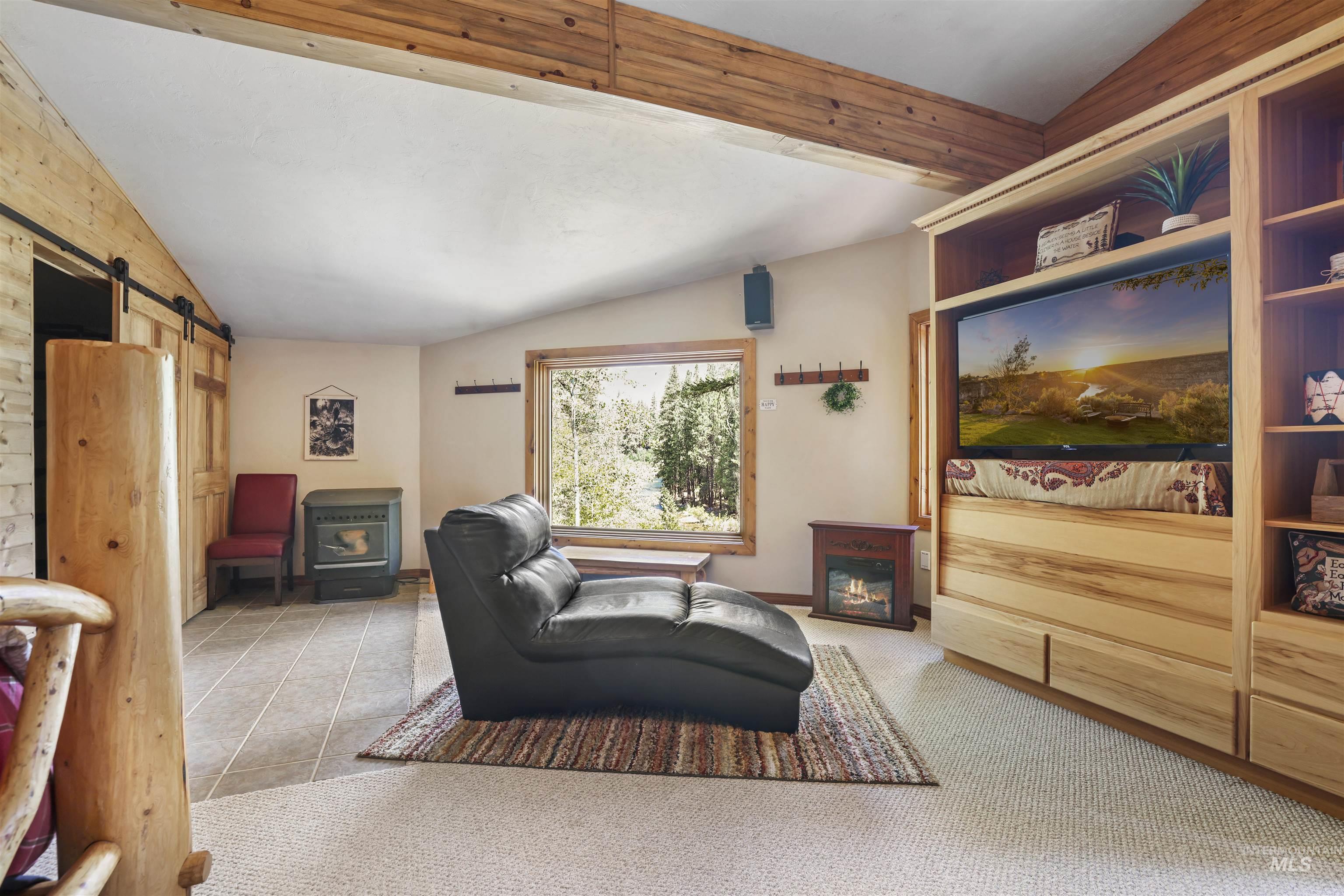 224 E Hoalst, Pine, Idaho 83647, 4 Bedrooms, 3 Bathrooms, Residential For Sale, Price $2,150,000, 98992679