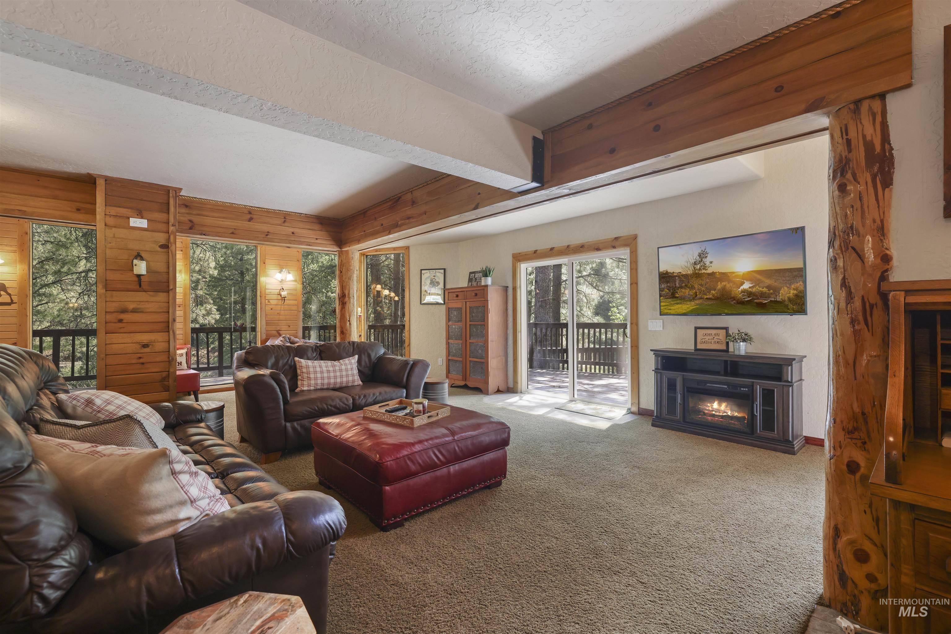 224 E Hoalst, Pine, Idaho 83647, 4 Bedrooms, 3 Bathrooms, Residential For Sale, Price $2,150,000, 98992679