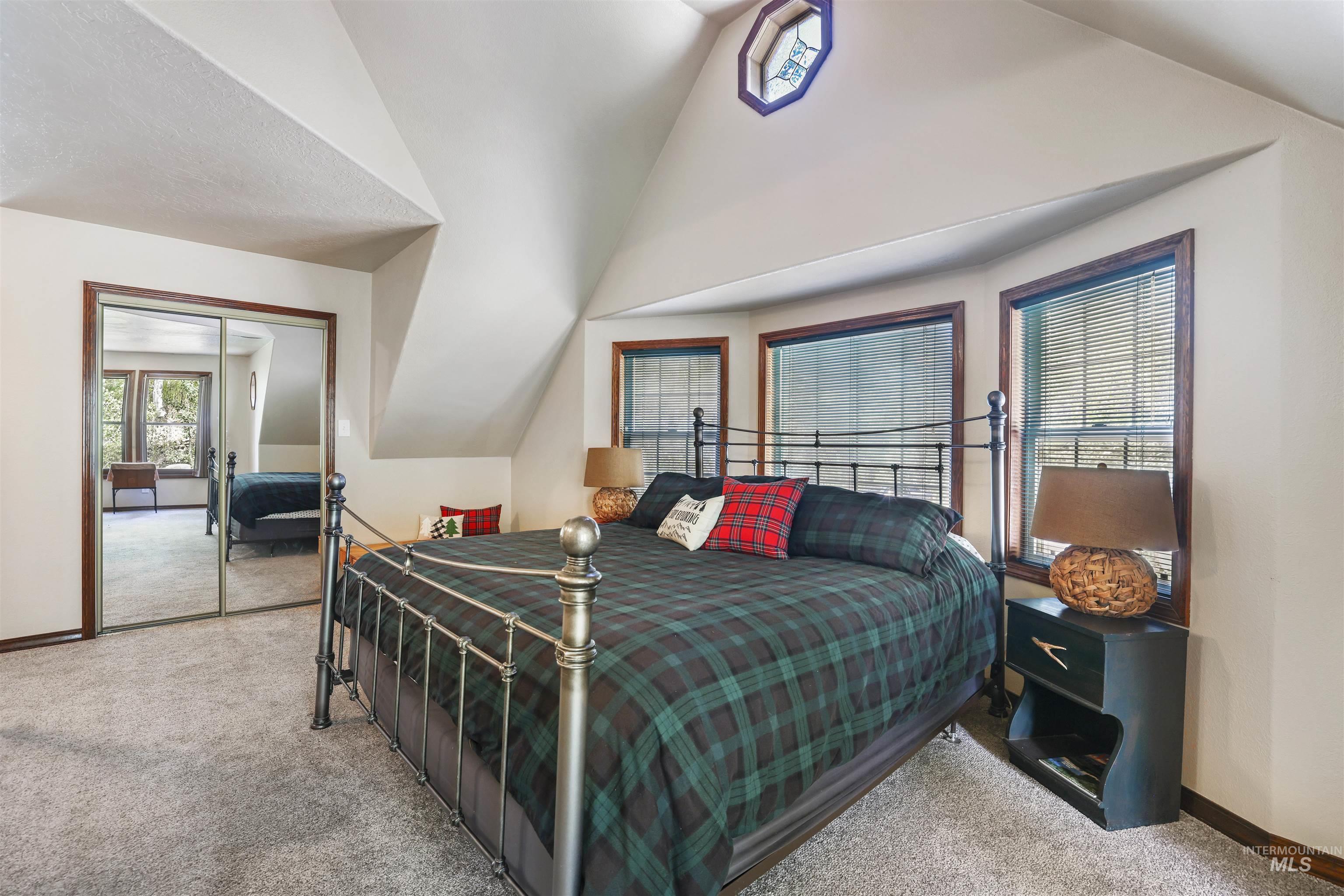224 E Hoalst, Pine, Idaho 83647, 4 Bedrooms, 3 Bathrooms, Residential For Sale, Price $2,150,000, 98992679