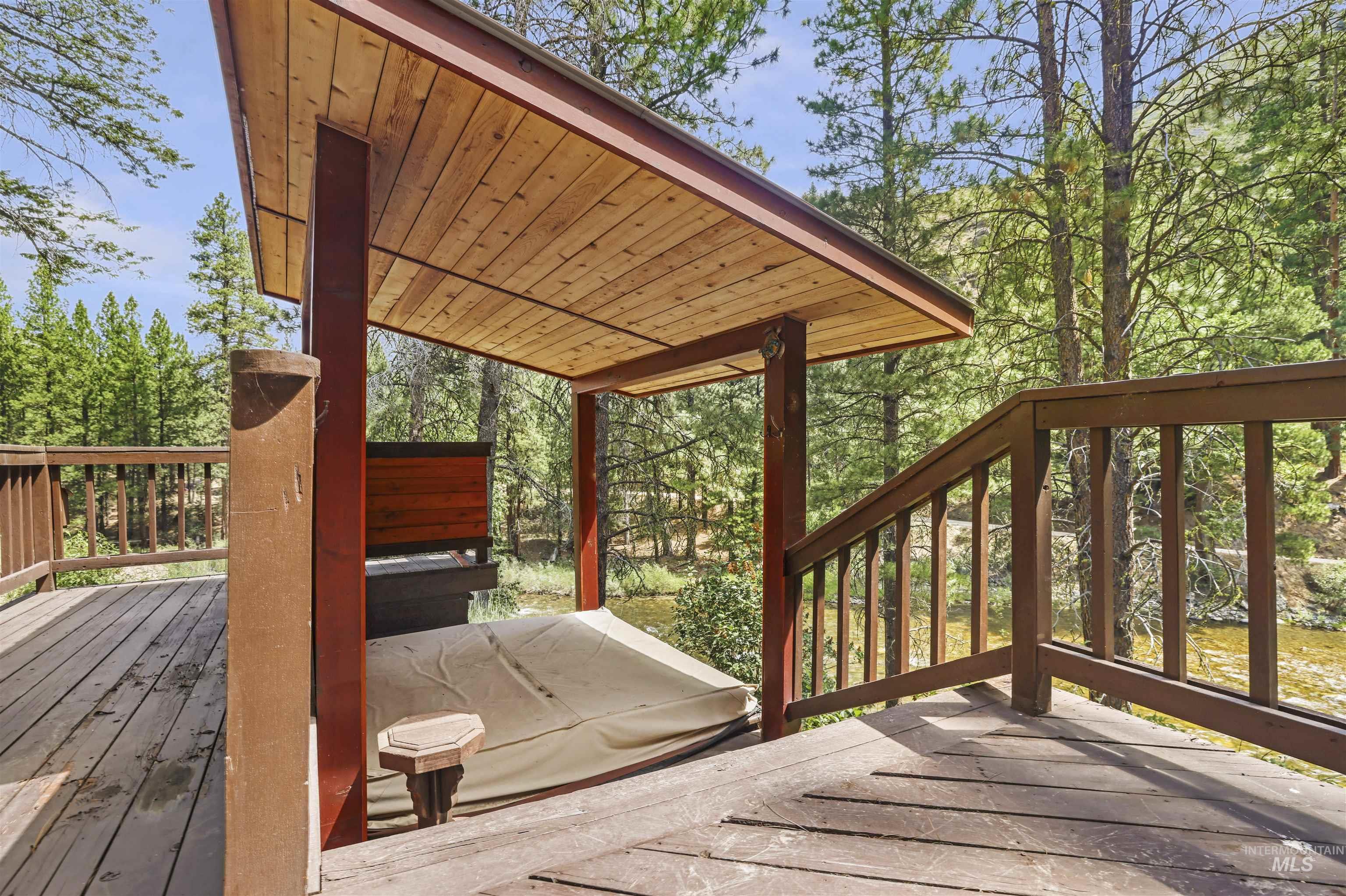 224 E Hoalst, Pine, Idaho 83647, 4 Bedrooms, 3 Bathrooms, Residential For Sale, Price $2,150,000, 98992679