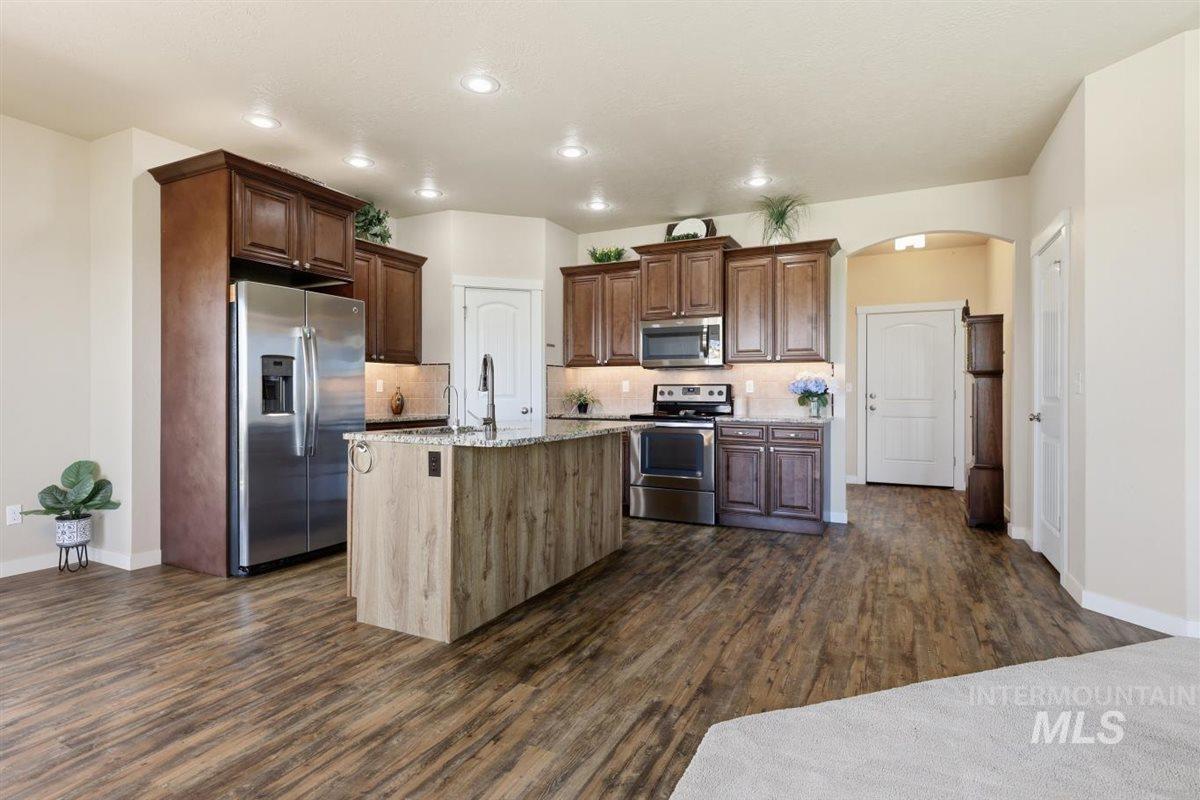 13496 Hockberger Ranch Rd, Caldwell, Idaho 83607, 4 Bedrooms, 2 Bathrooms, Residential For Sale, Price $725,000, 98992680