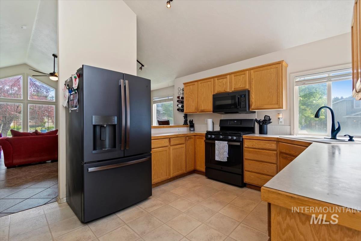 5887 S Tallowtree Way, Boise, Idaho 83716, 4 Bedrooms, 3 Bathrooms, Residential For Sale, Price $720,000, 98992681