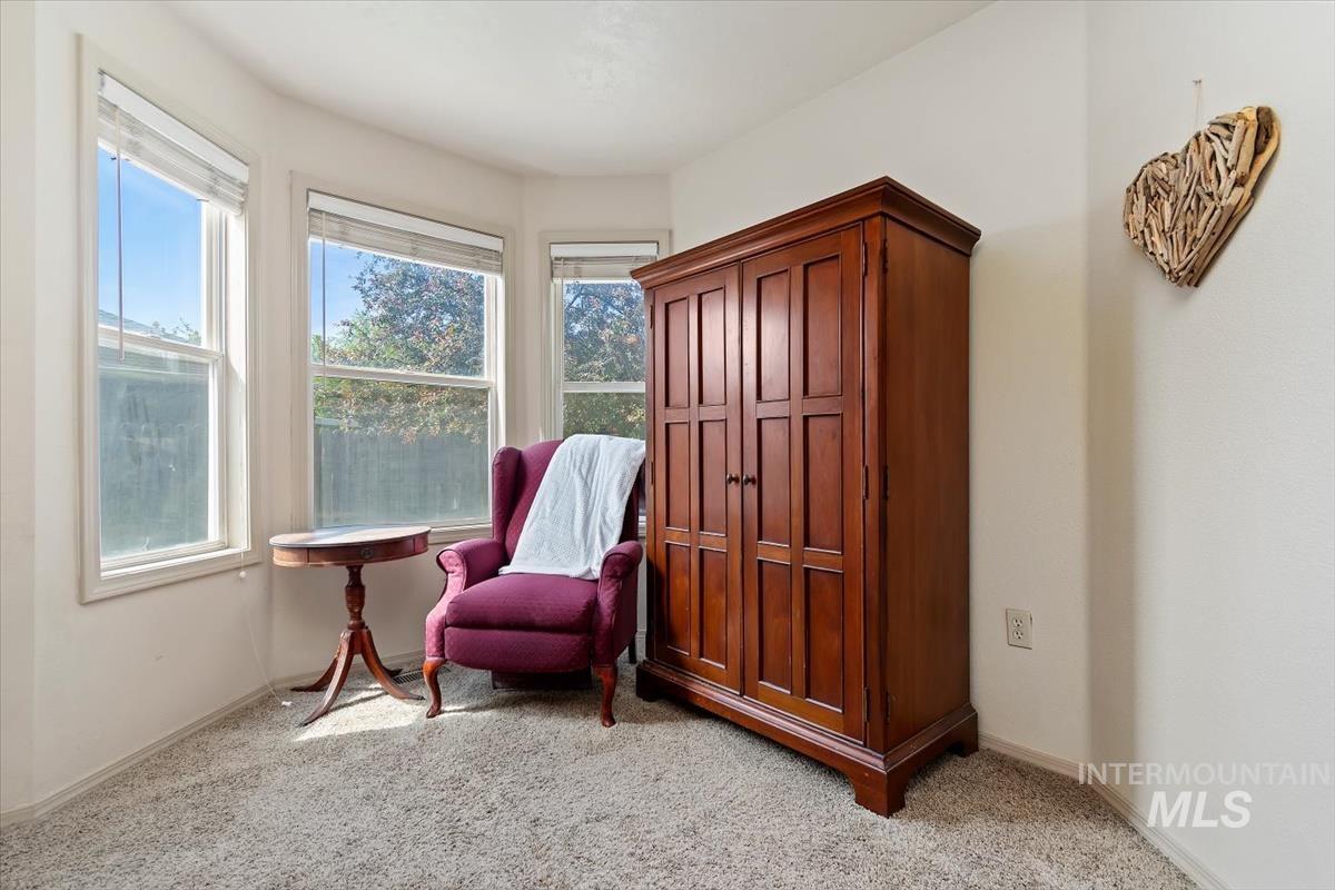 5887 S Tallowtree Way, Boise, Idaho 83716, 4 Bedrooms, 3 Bathrooms, Residential For Sale, Price $720,000, 98992681