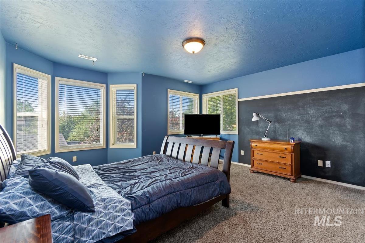 5887 S Tallowtree Way, Boise, Idaho 83716, 4 Bedrooms, 3 Bathrooms, Residential For Sale, Price $720,000, 98992681