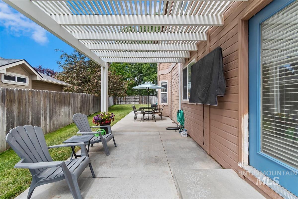 5887 S Tallowtree Way, Boise, Idaho 83716, 4 Bedrooms, 3 Bathrooms, Residential For Sale, Price $720,000, 98992681