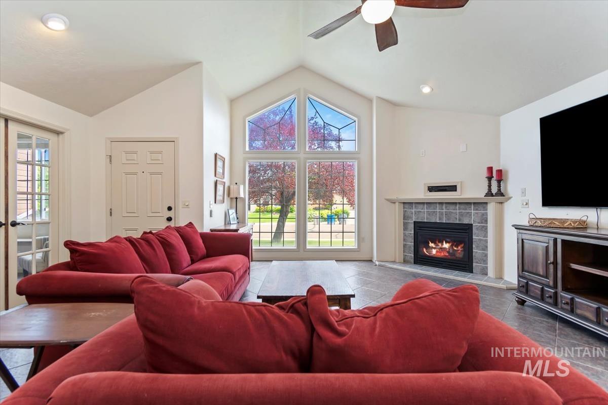 5887 S Tallowtree Way, Boise, Idaho 83716, 4 Bedrooms, 3 Bathrooms, Residential For Sale, Price $720,000, 98992681