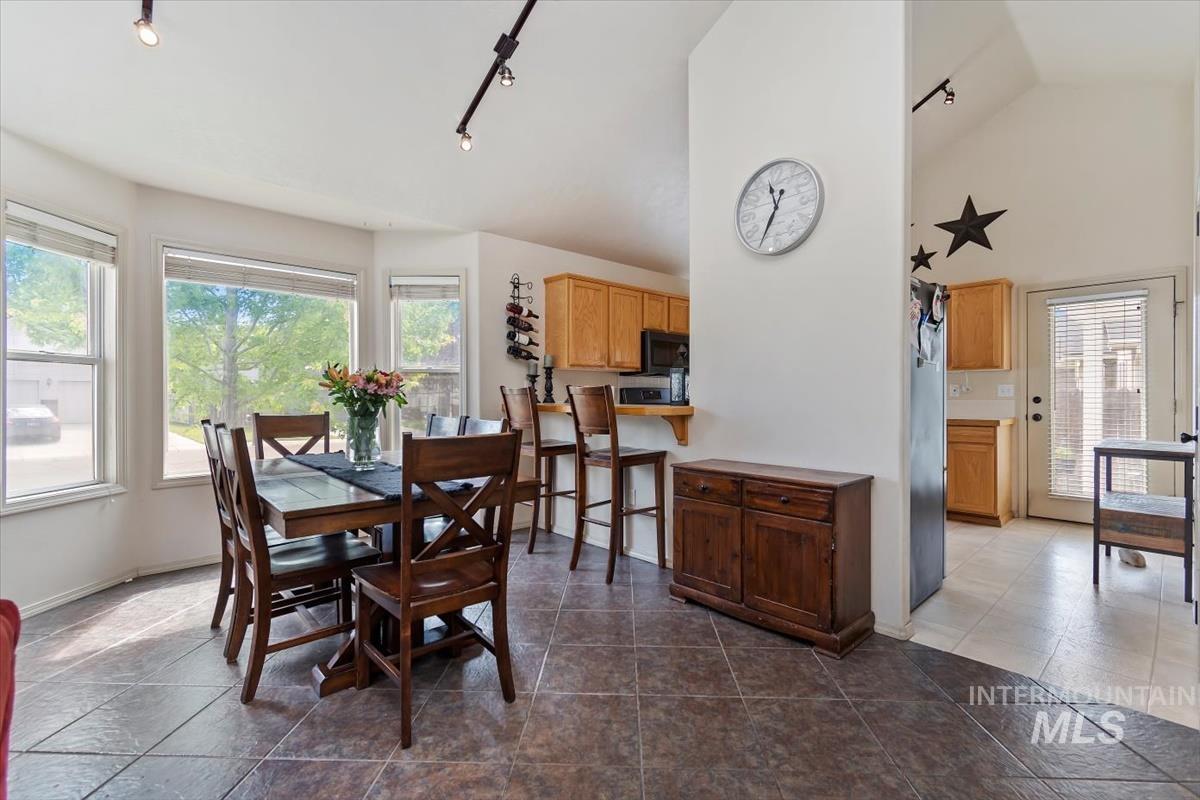 5887 S Tallowtree Way, Boise, Idaho 83716, 4 Bedrooms, 3 Bathrooms, Residential For Sale, Price $720,000, 98992681