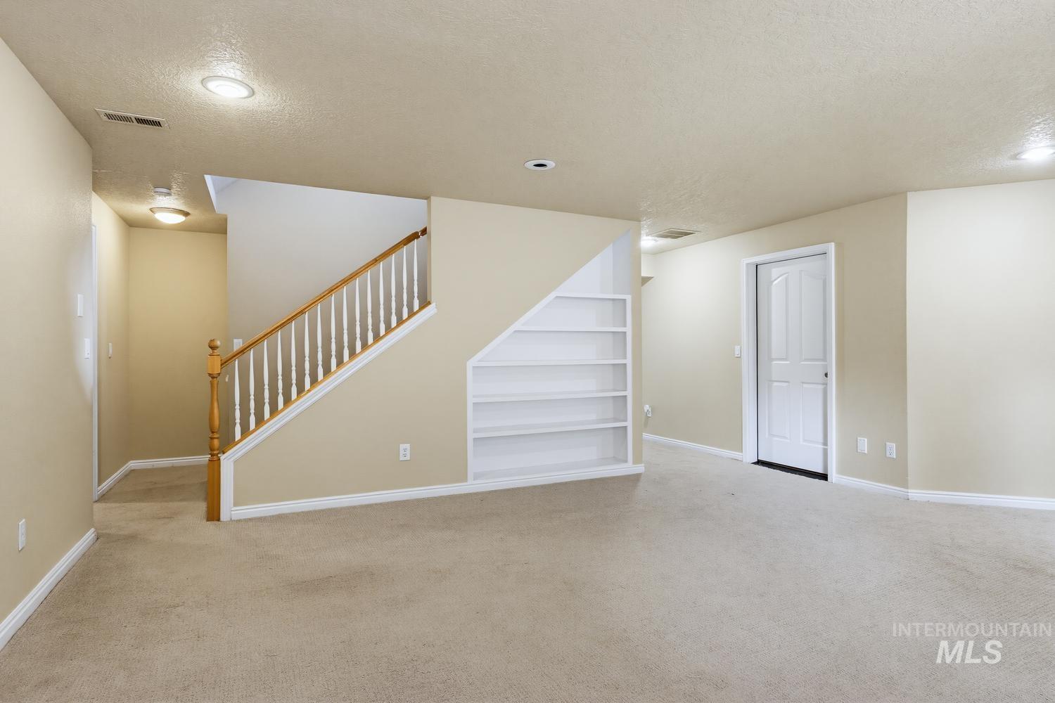 2480 E Roanoke Dr, Boise, Idaho 83712, 5 Bedrooms, 4.5 Bathrooms, Residential For Sale, Price $1,050,000, 98992682
