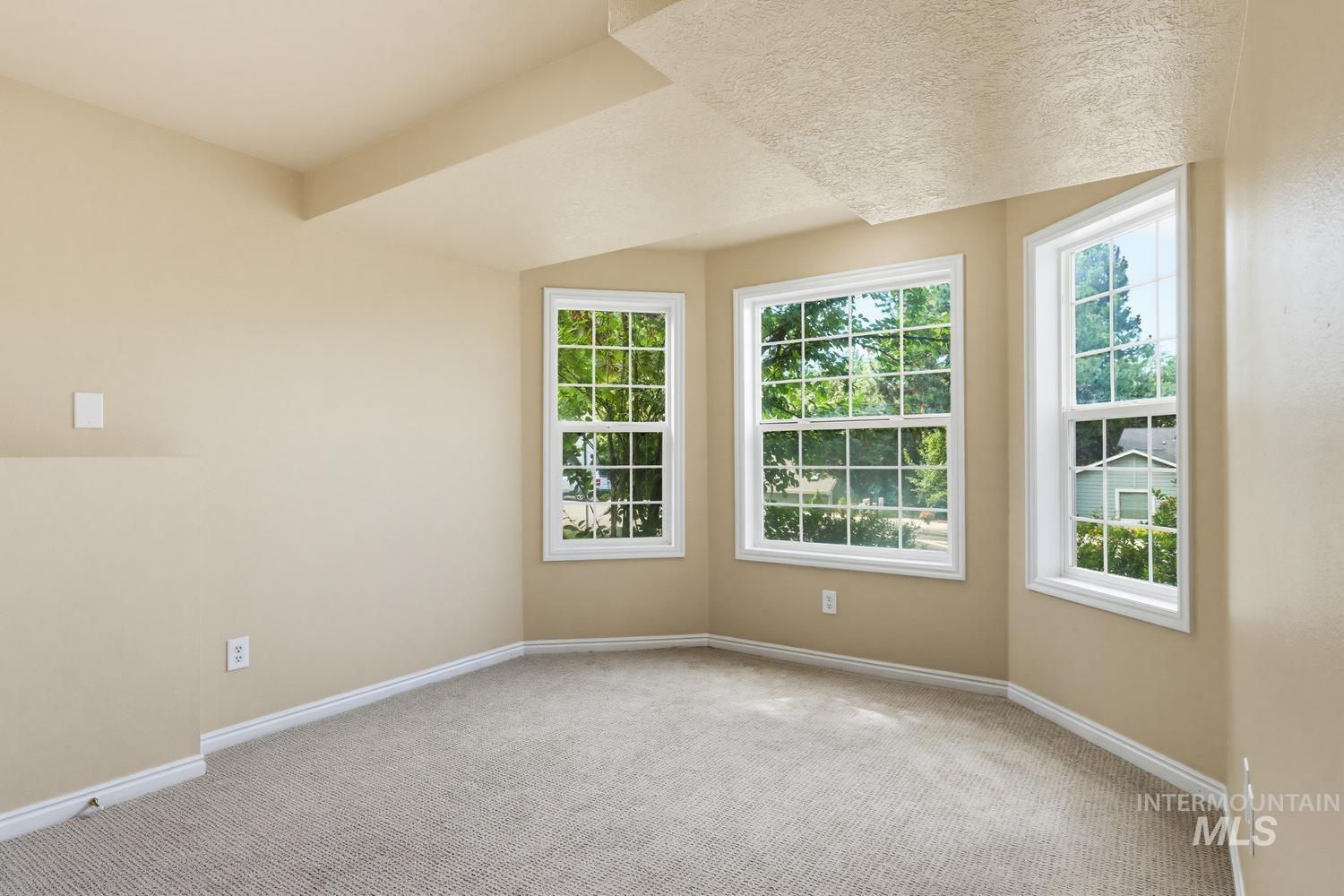 2480 E Roanoke Dr, Boise, Idaho 83712, 5 Bedrooms, 4.5 Bathrooms, Residential For Sale, Price $1,050,000, 98992682