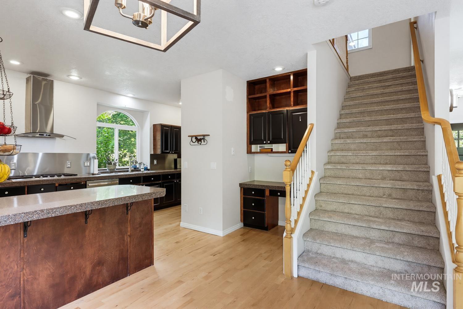 2480 E Roanoke Dr, Boise, Idaho 83712, 5 Bedrooms, 4.5 Bathrooms, Residential For Sale, Price $1,050,000, 98992682