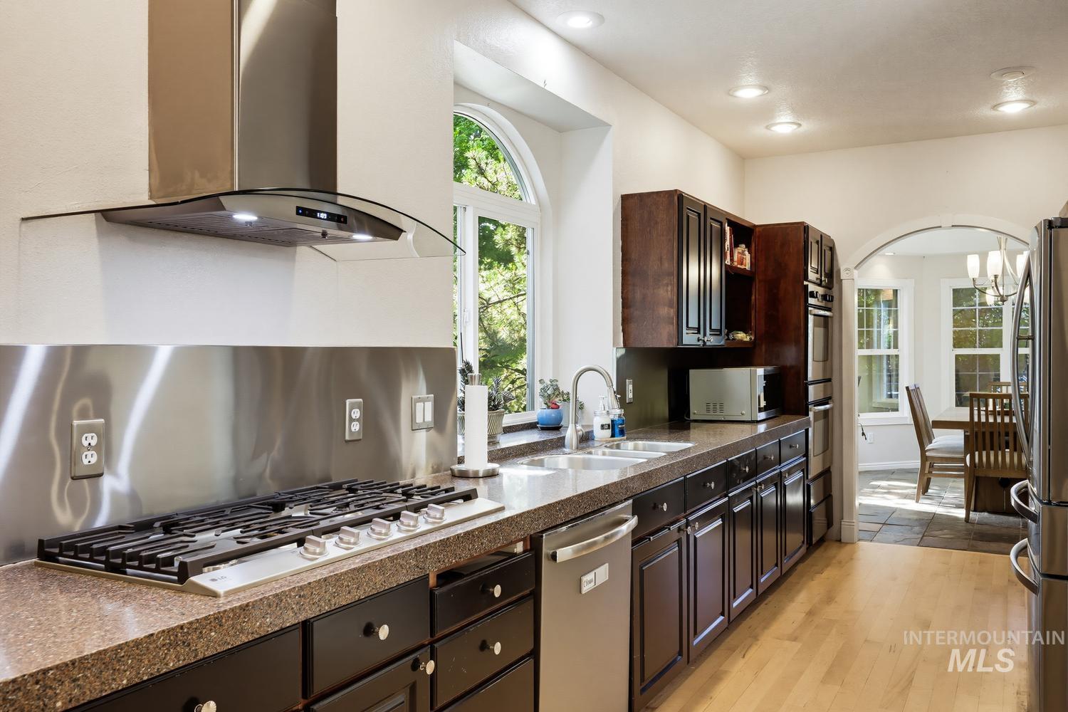 2480 E Roanoke Dr, Boise, Idaho 83712, 5 Bedrooms, 4.5 Bathrooms, Residential For Sale, Price $1,050,000, 98992682