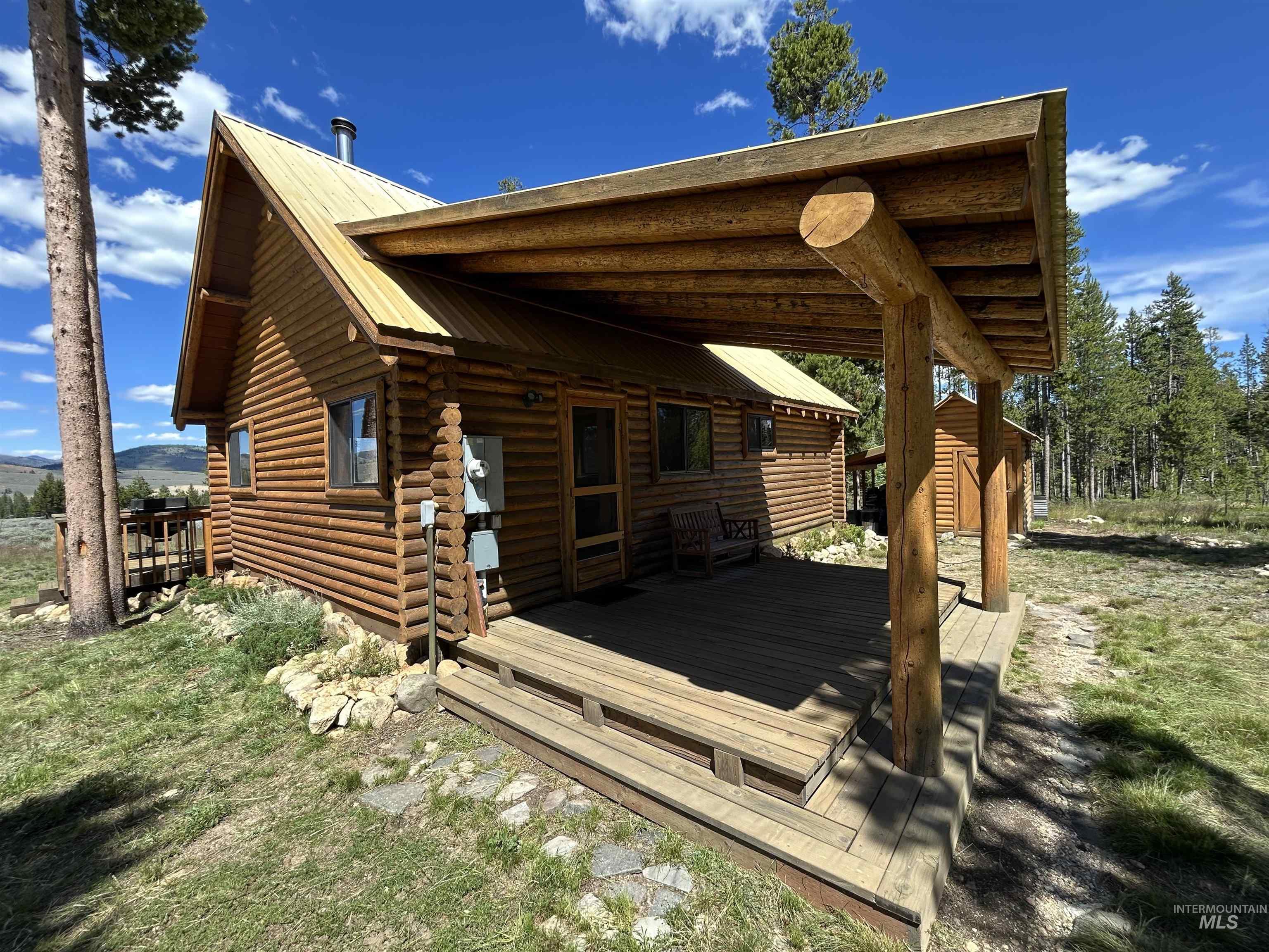 35 Sawtooth Way, Stanley, Idaho 83278, 1 Bedroom, 1 Bathroom, Residential For Sale, Price $925,000, 98992684