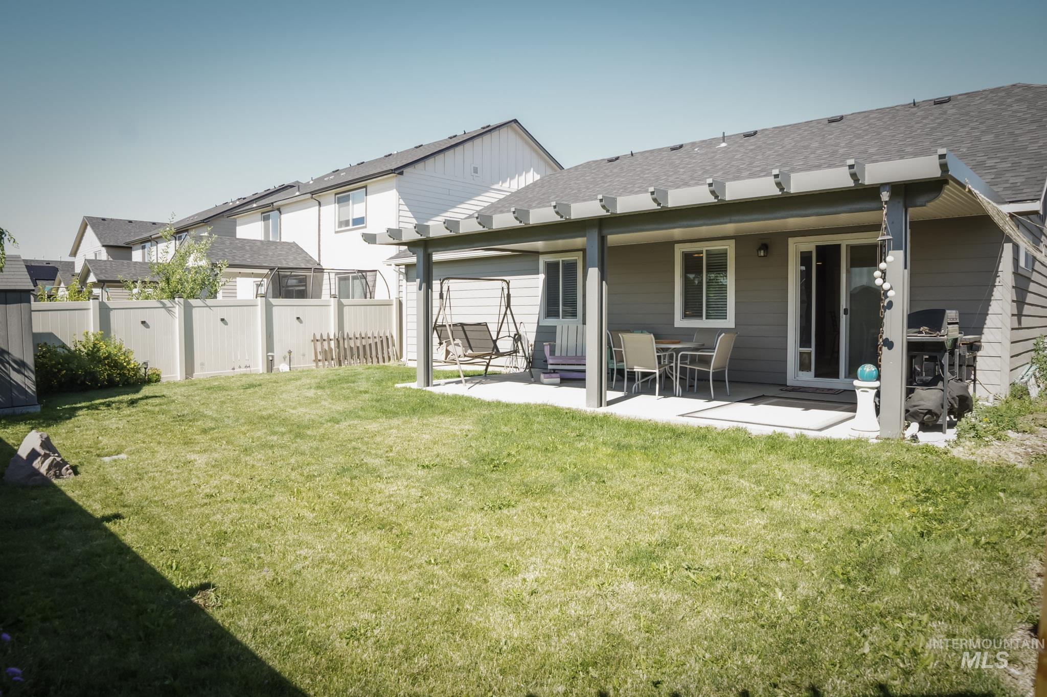 1023 Ryde Ave, Kuna, Idaho 83634, 3 Bedrooms, 2 Bathrooms, Residential For Sale, Price $440,000, 98992686