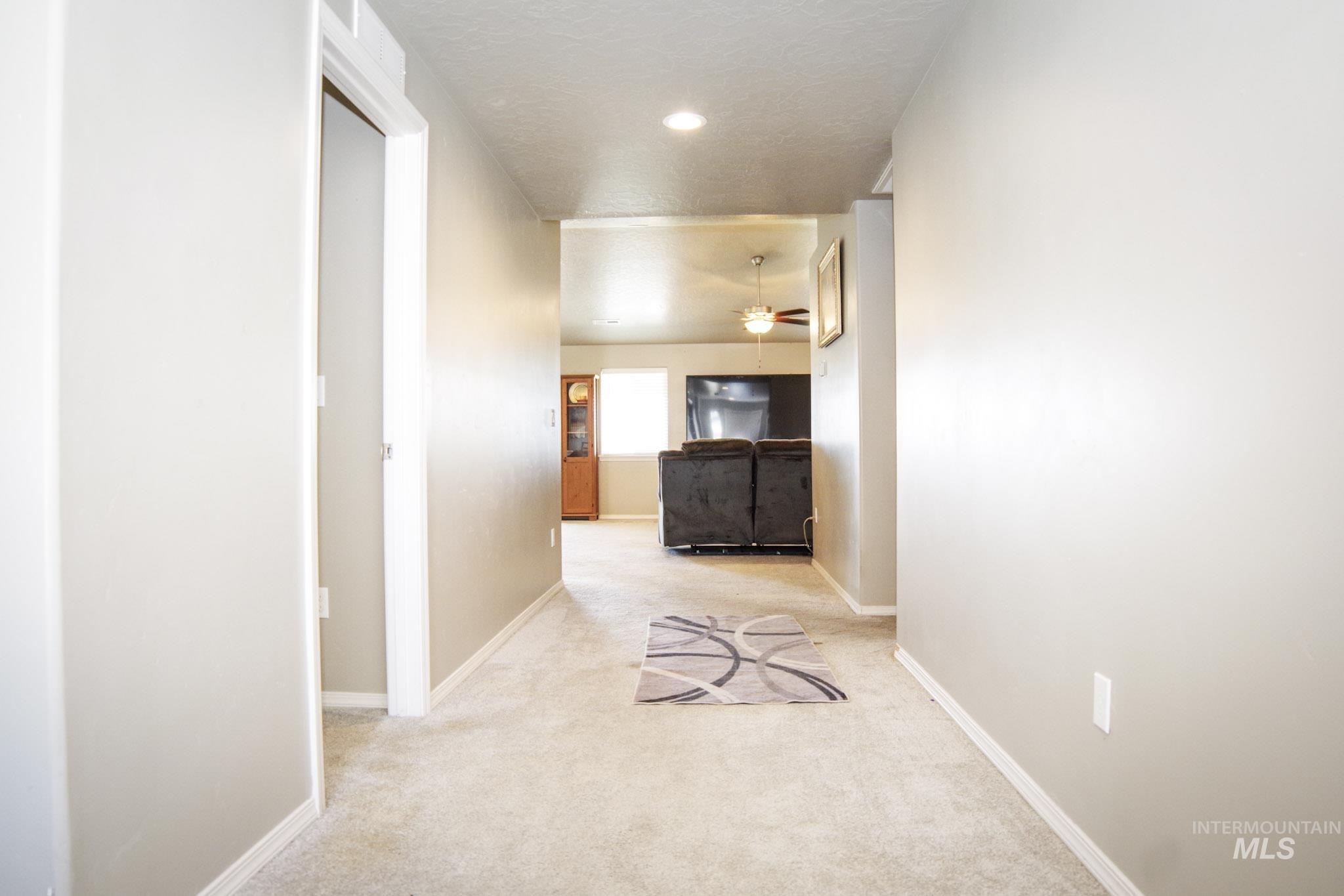 1023 Ryde Ave, Kuna, Idaho 83634, 3 Bedrooms, 2 Bathrooms, Residential For Sale, Price $440,000, 98992686