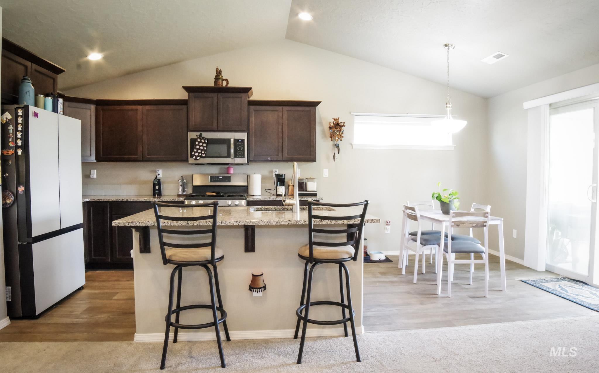 1023 Ryde Ave, Kuna, Idaho 83634, 3 Bedrooms, 2 Bathrooms, Residential For Sale, Price $440,000, 98992686