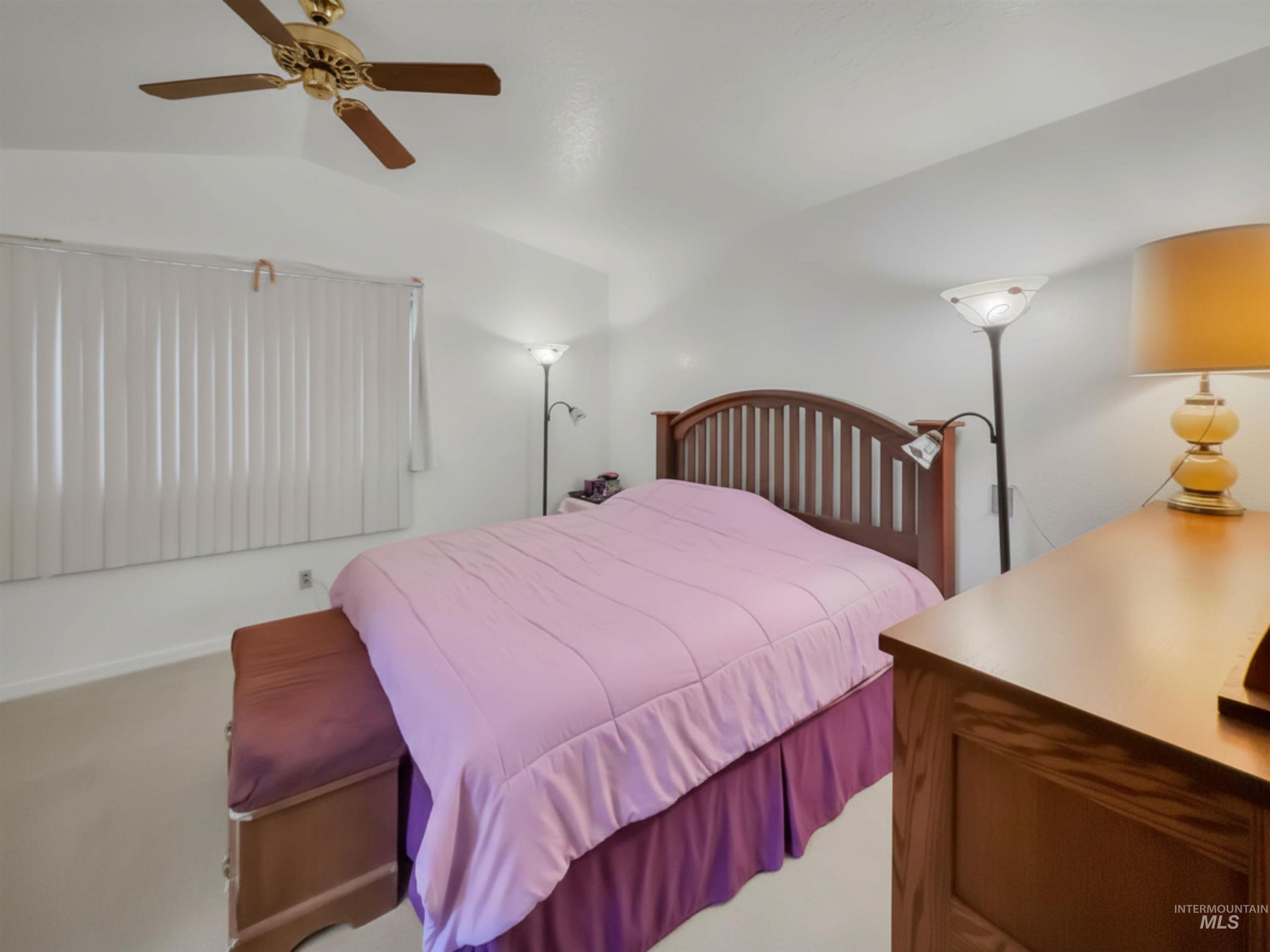 3950 N Whitehead, Boise, Idaho 83703, 3 Bedrooms, 2 Bathrooms, Residential For Sale, Price $500,000, 98992687