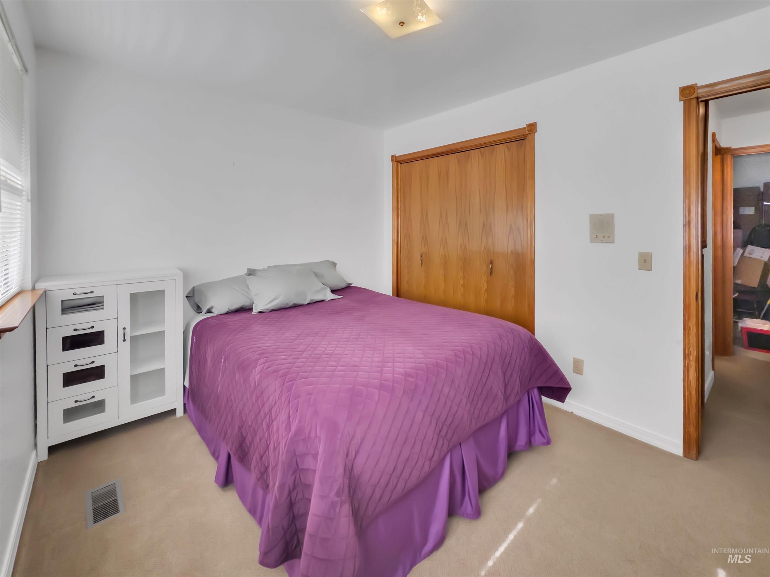 3950 N Whitehead, Boise, Idaho 83703, 3 Bedrooms, 2 Bathrooms, Residential For Sale, Price $500,000, 98992687