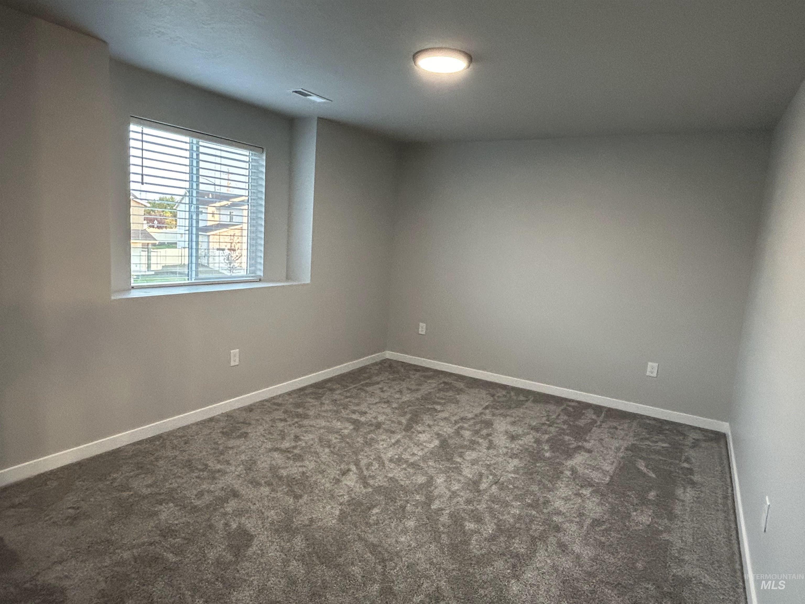 3039 S Alcamo Way, Meridian, Idaho 83642, 5 Bedrooms, 2.5 Bathrooms, Residential For Sale, Price $619,900, 98992688