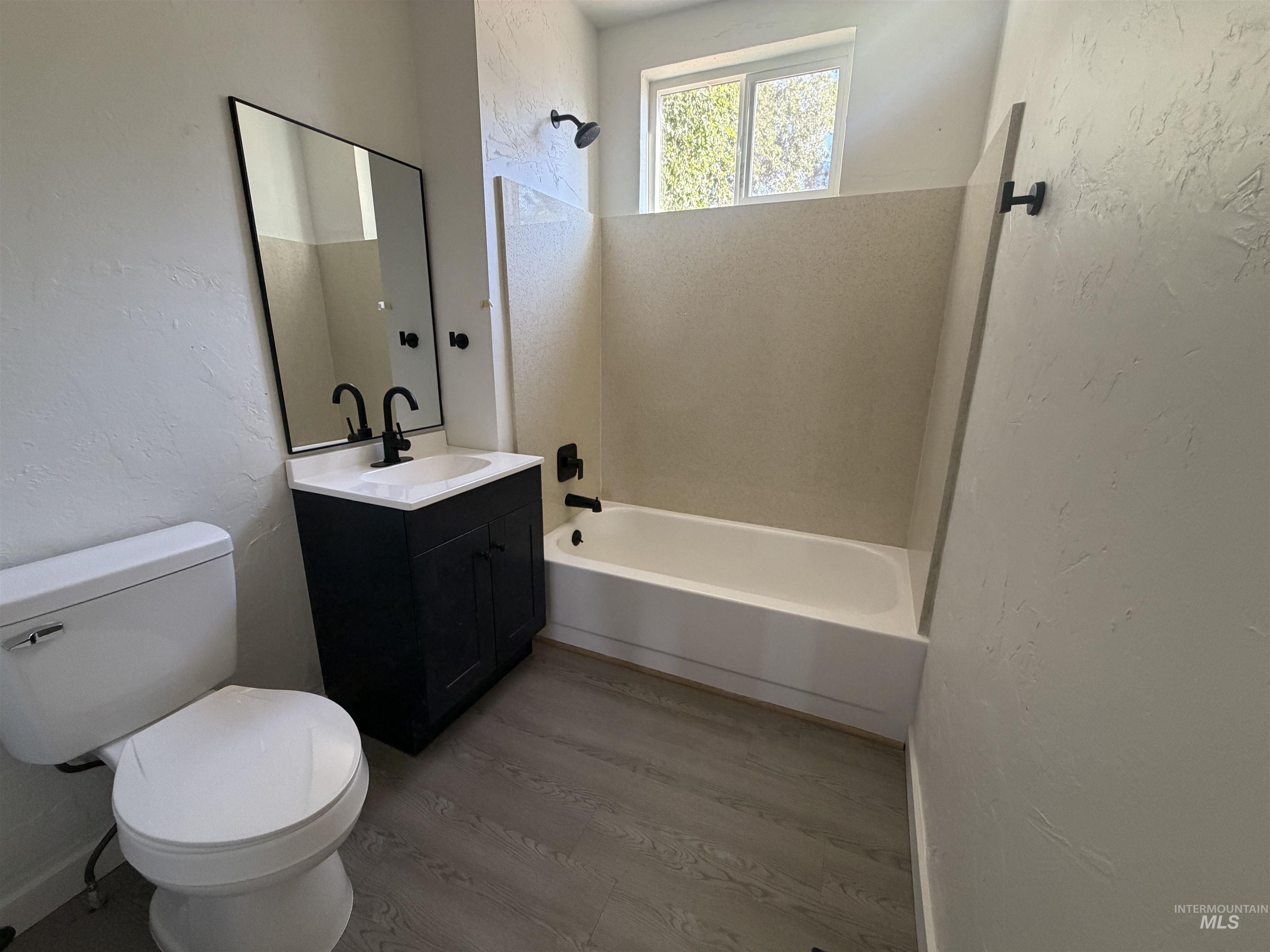 1815 Lincoln, Mountain Home, Idaho 83647, 3 Bedrooms, 1 Bathroom, Residential For Sale, Price $275,000, 98992690