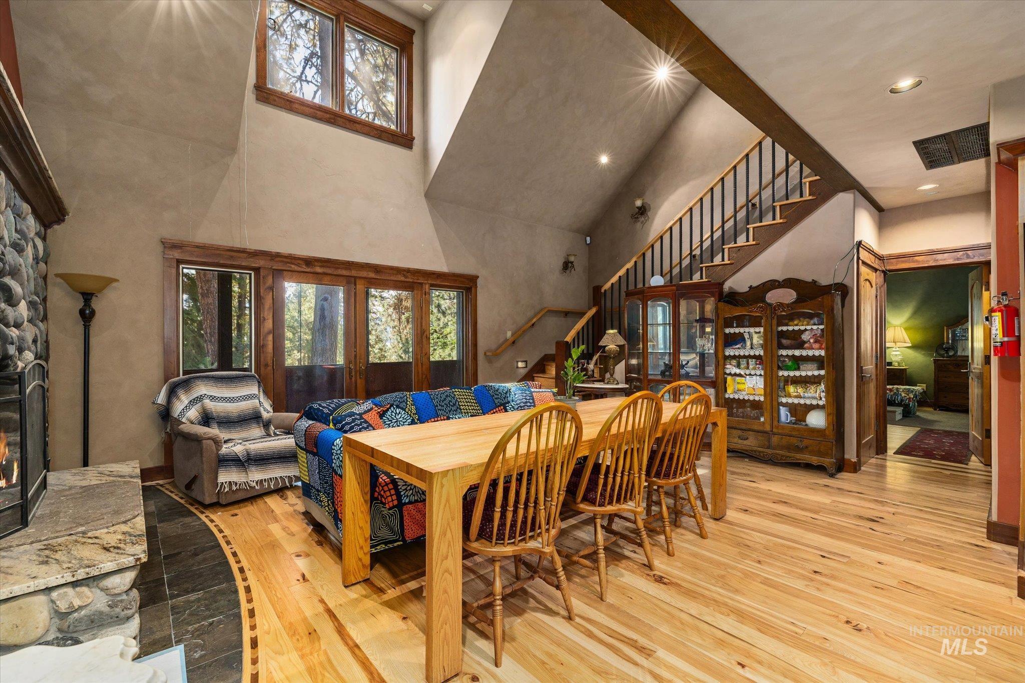 123 Wilderness Ranch Ln, Cascade, Idaho 83611, 4 Bedrooms, 3 Bathrooms, Residential For Sale, Price $699,900, 98992691