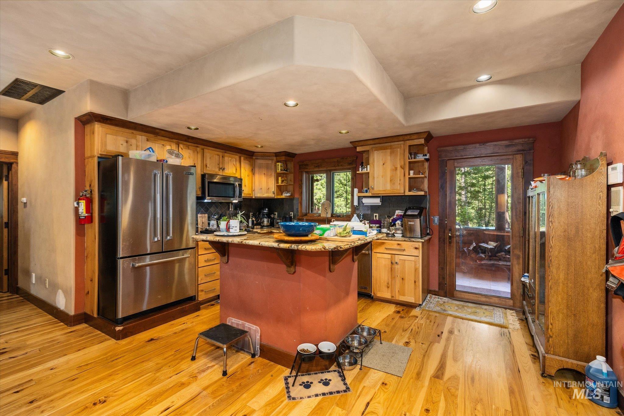 123 Wilderness Ranch Ln, Cascade, Idaho 83611, 4 Bedrooms, 3 Bathrooms, Residential For Sale, Price $699,900, 98992691