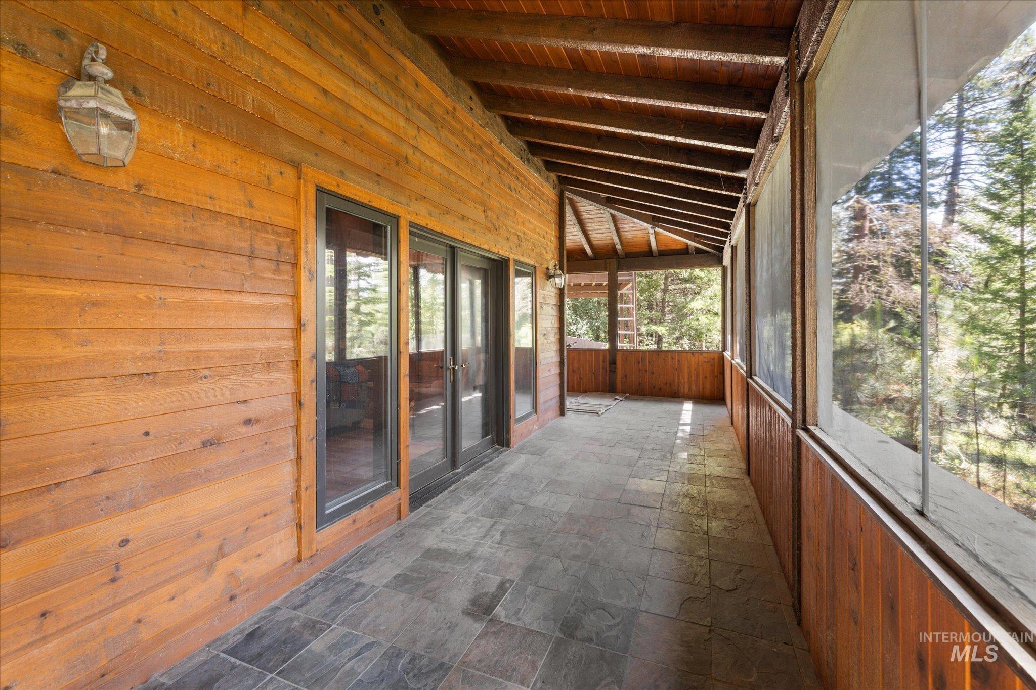 123 Wilderness Ranch Ln, Cascade, Idaho 83611, 4 Bedrooms, 3 Bathrooms, Residential For Sale, Price $699,900, 98992691