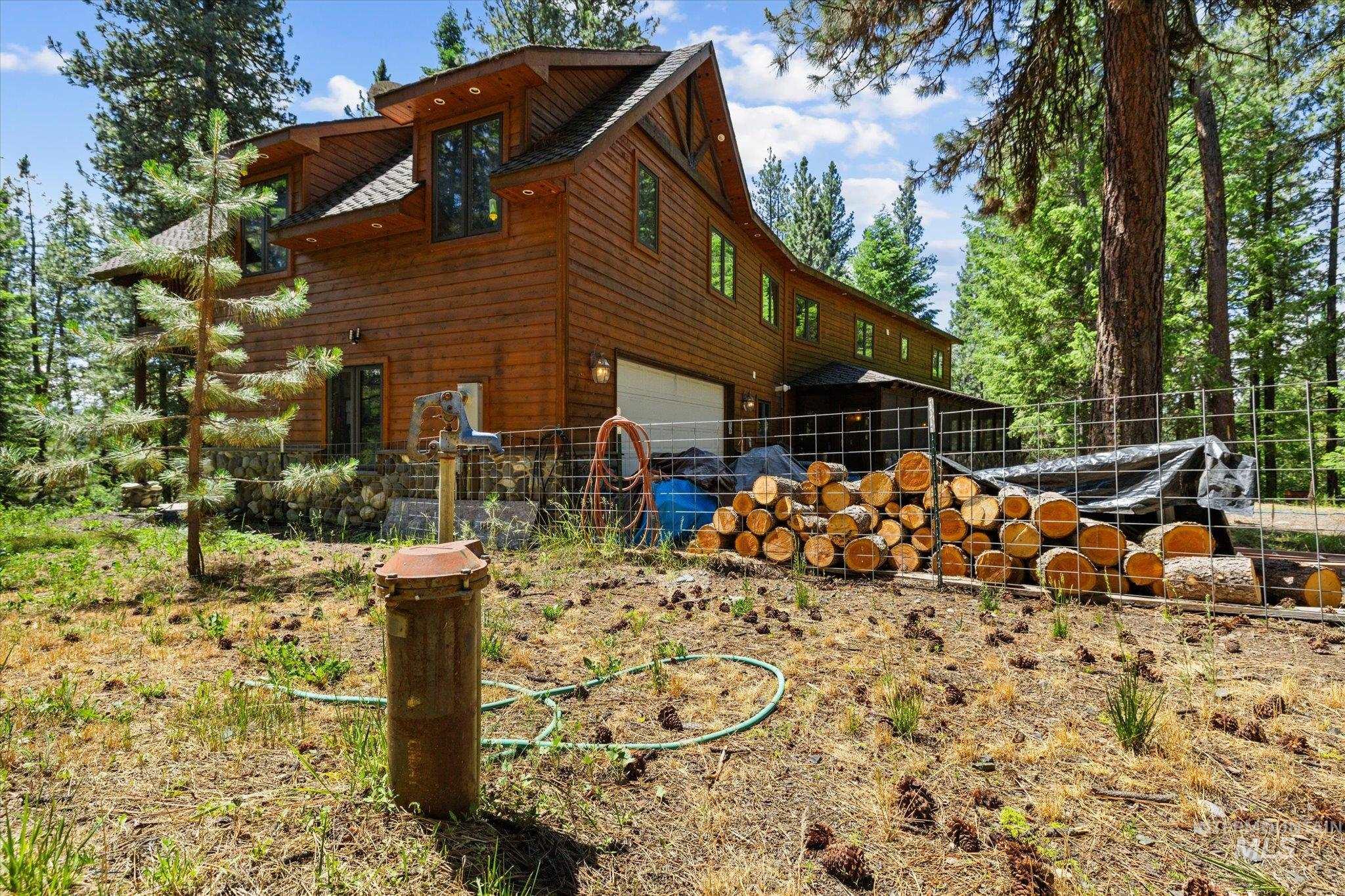 123 Wilderness Ranch Ln, Cascade, Idaho 83611, 4 Bedrooms, 3 Bathrooms, Residential For Sale, Price $699,900, 98992691