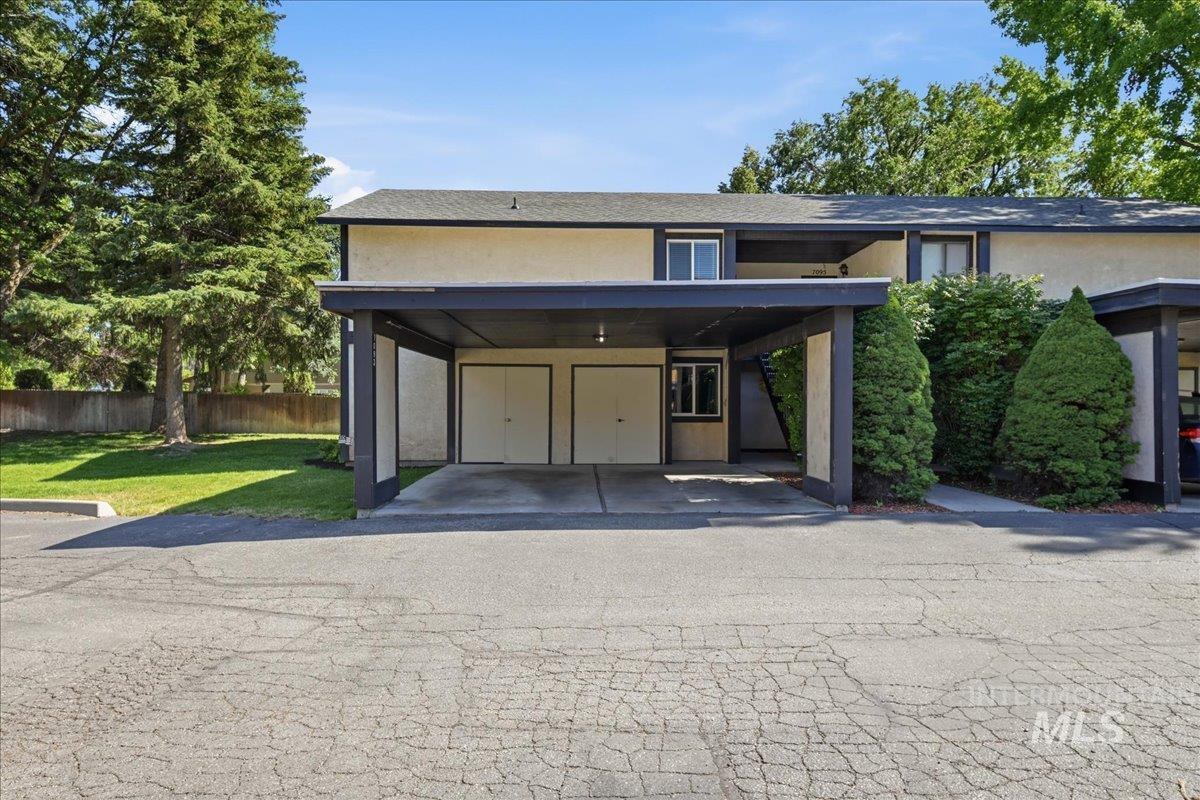 7093 W Colehaven Ln, Boise, Idaho 83704, 2 Bedrooms, 1 Bathroom, Residential For Sale, Price $240,000,MLS 98992693