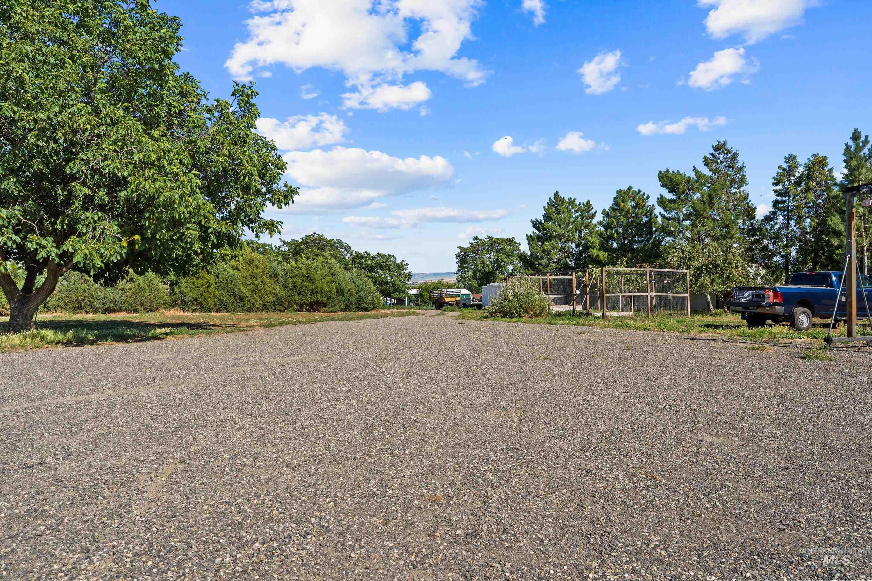 2151 2nd Ave, Clarkston, Washington 99403, 2 Bedrooms, 2 Bathrooms, Residential For Sale, Price $380,000, 98992694