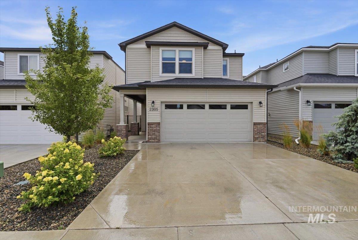 2305 E Danzee Drive, Boise, Idaho 83716, 3 Bedrooms, 2.5 Bathrooms, Residential For Sale, Price $558,000, 98992698
