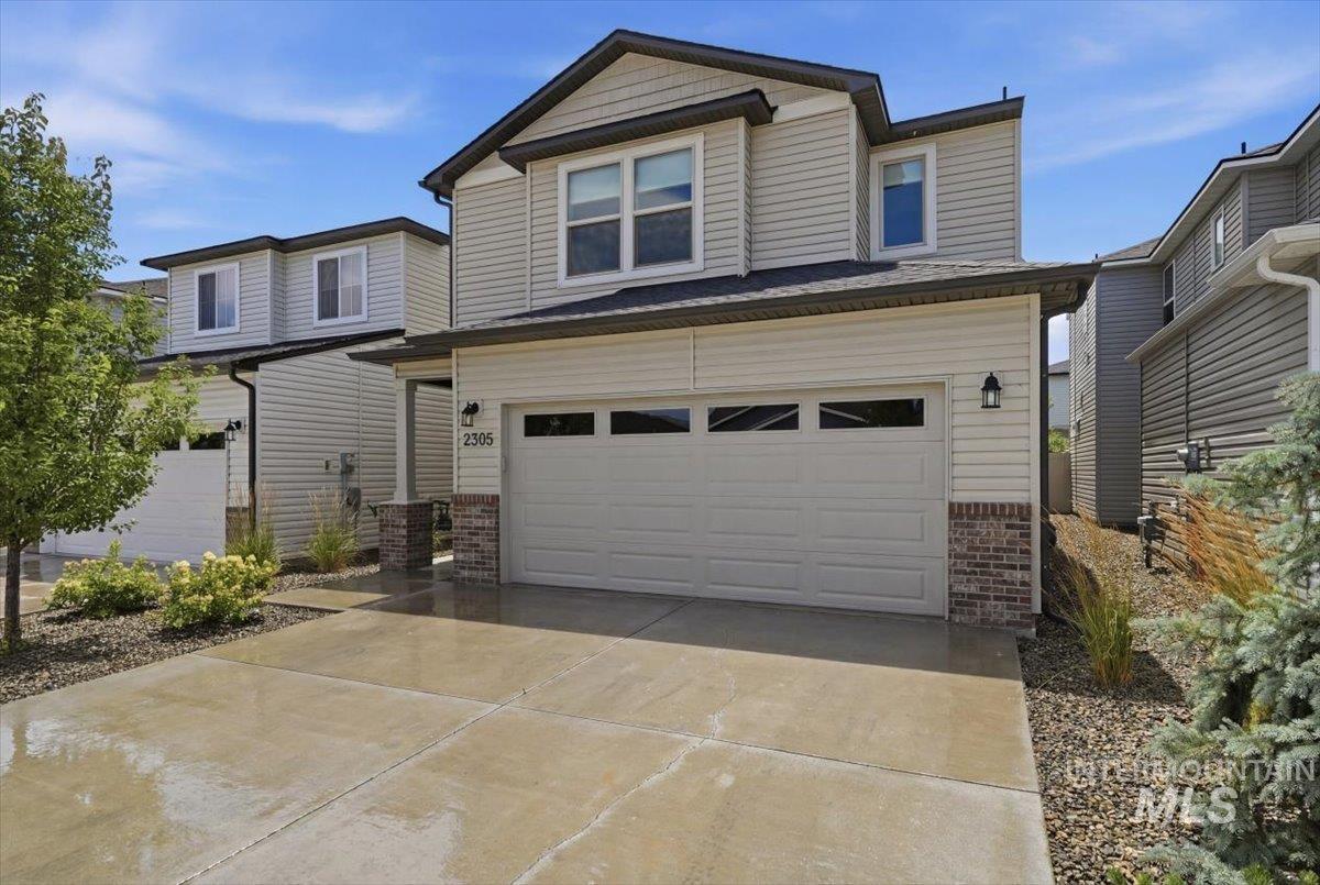 2305 E Danzee Drive, Boise, Idaho 83716, 3 Bedrooms, 2.5 Bathrooms, Residential For Sale, Price $558,000, 98992698