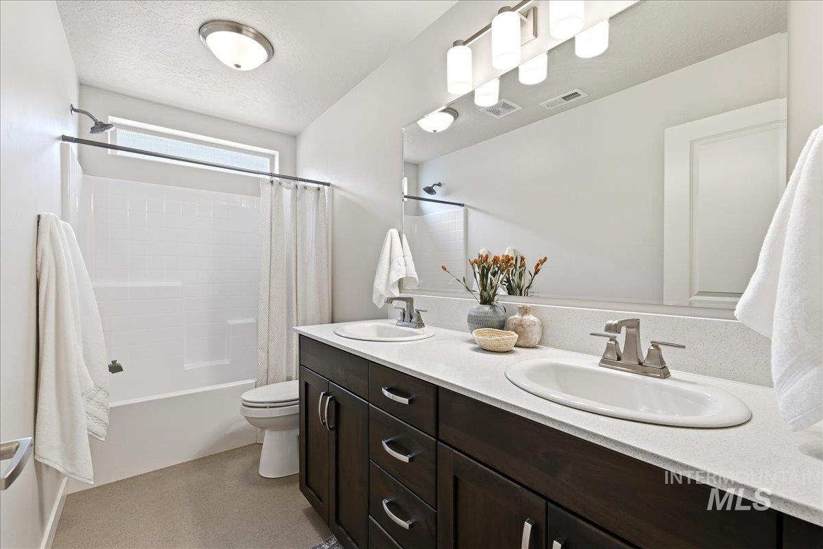 2305 E Danzee Drive, Boise, Idaho 83716, 3 Bedrooms, 2.5 Bathrooms, Residential For Sale, Price $558,000, 98992698