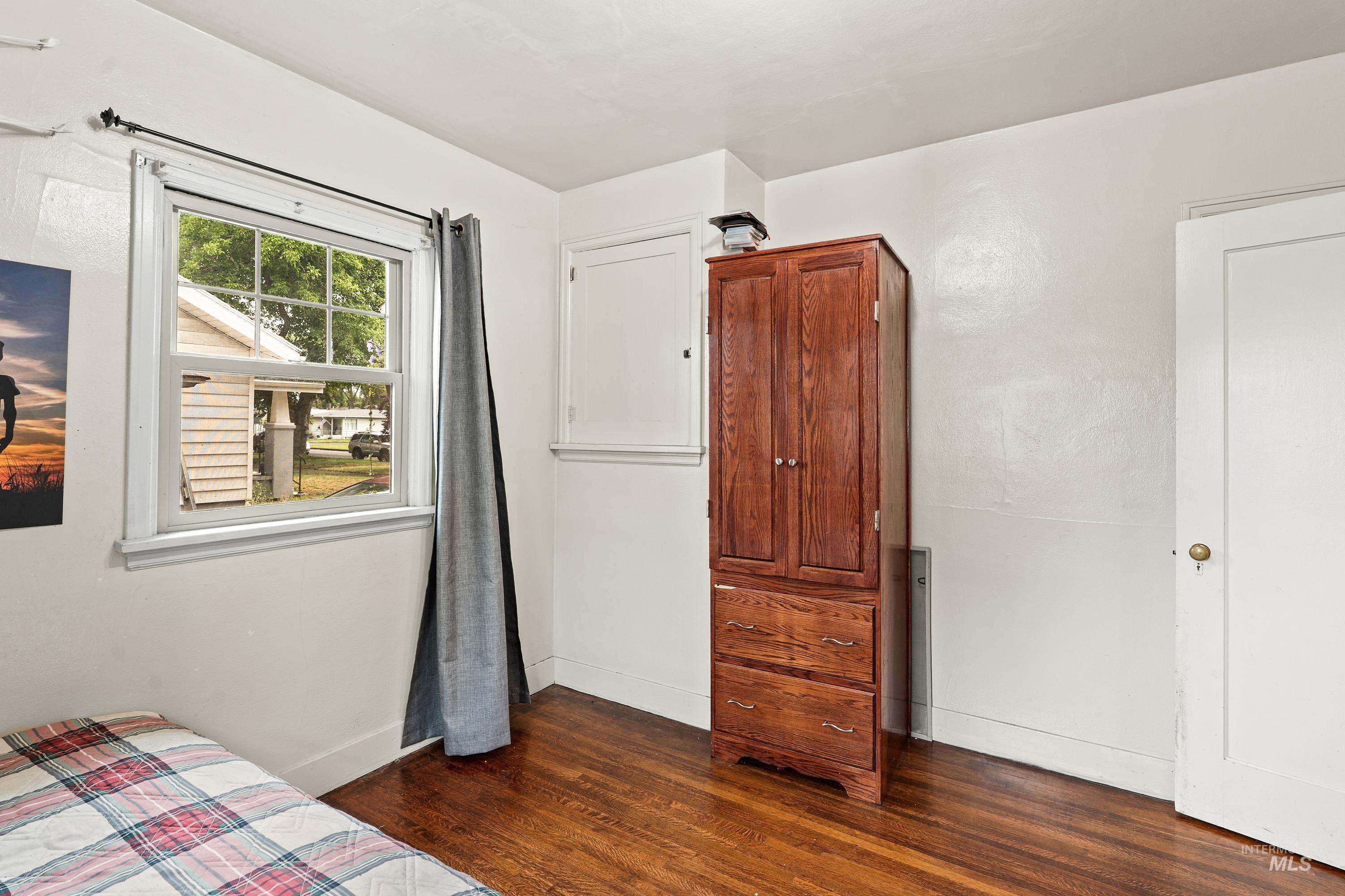 1002 11th Ave, Lewiston, Idaho 83501, 2 Bedrooms, 1 Bathroom, Residential For Sale, Price $265,000,MLS 98992704